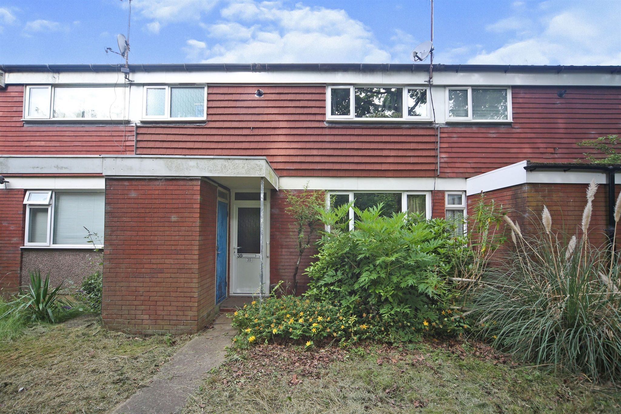 3 bed terraced house for sale in Cleeve Close, Redditch B98 Zoopla