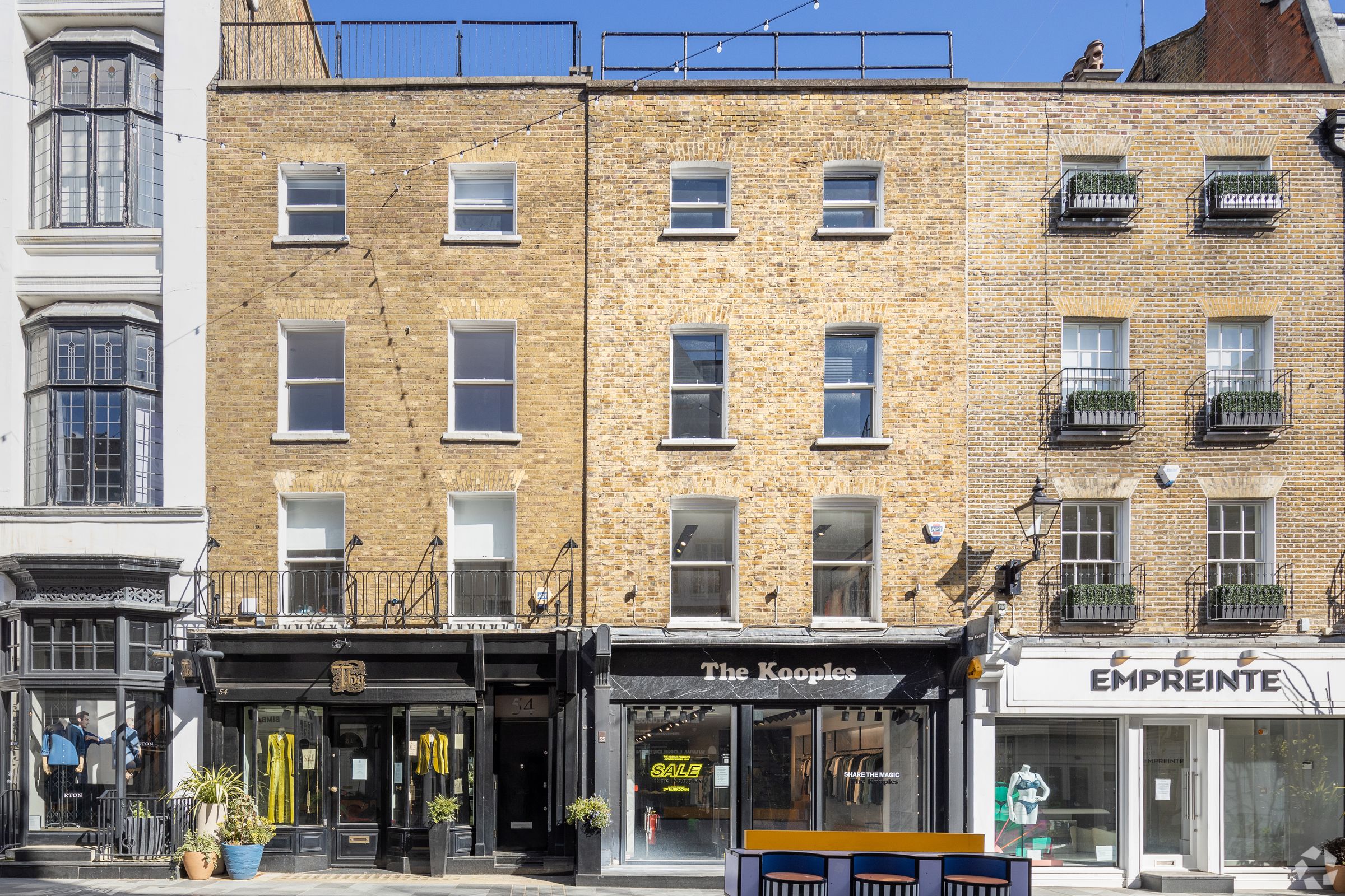 Retail premises to let in South Molton Street, London W1K Zoopla