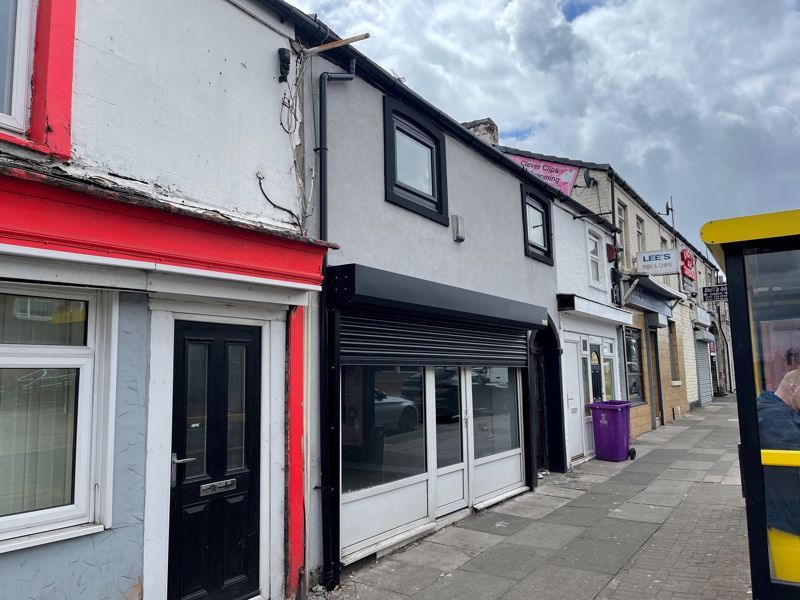 Commercial property to let in East Prescot Road, Knotty Ash, Liverpool