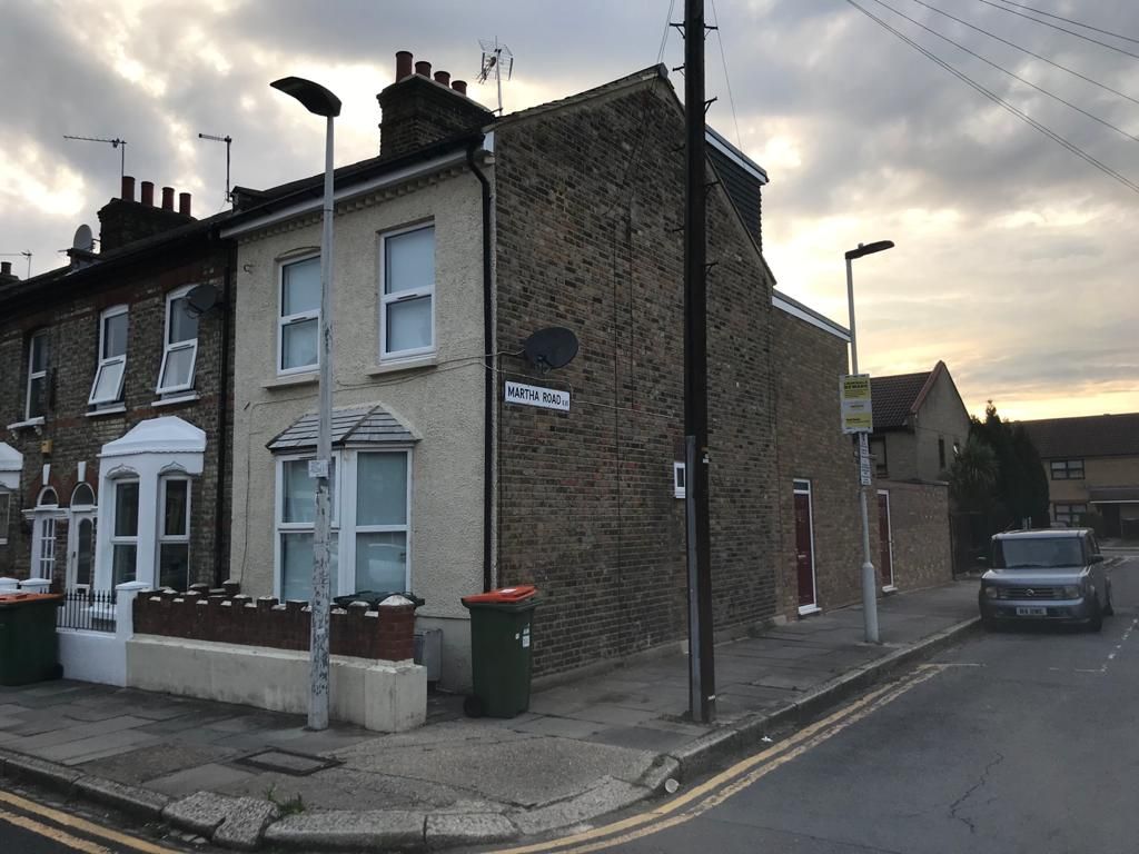 4 bed semidetached house for sale in Louise Road, London E15 Zoopla