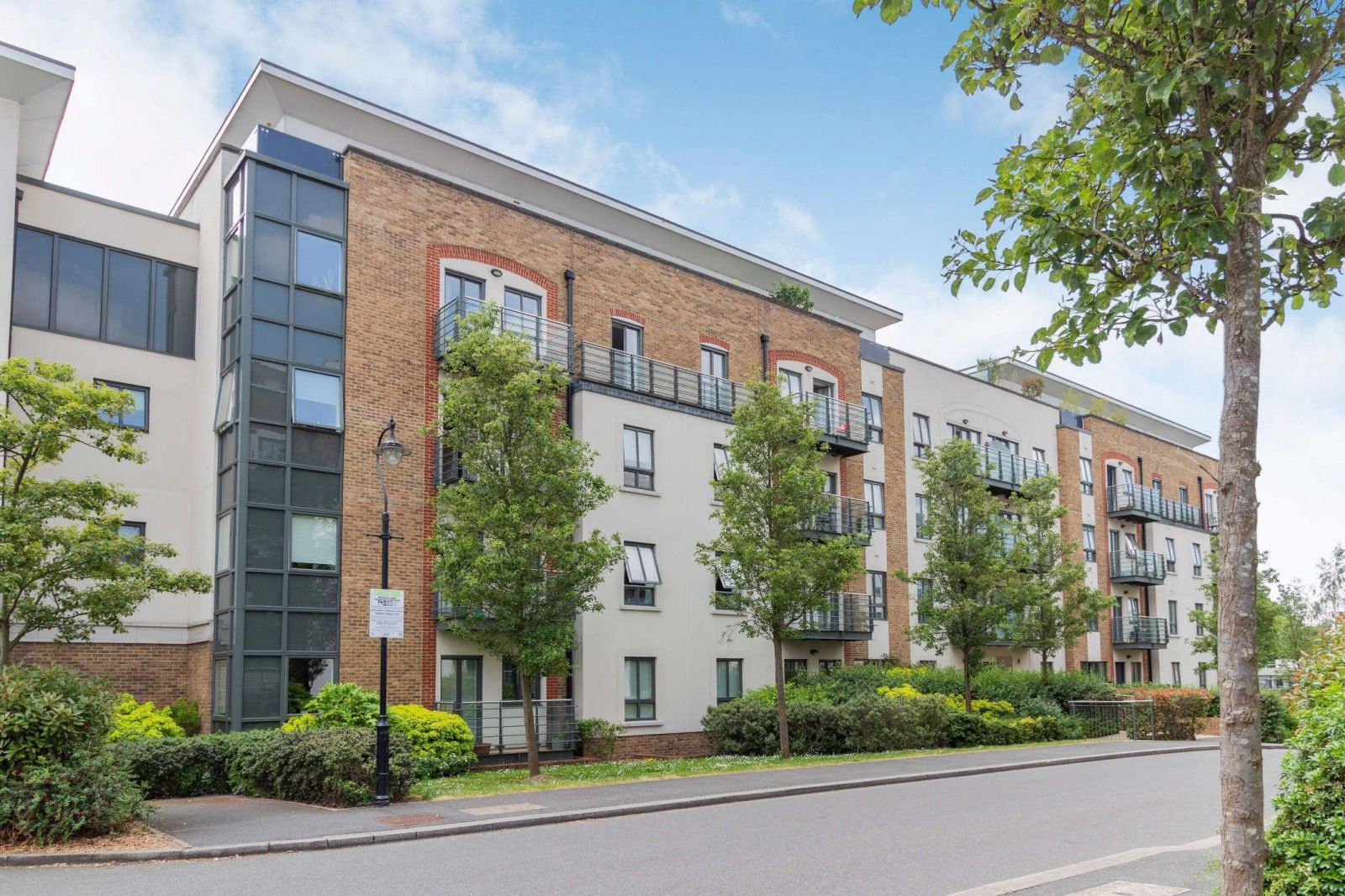 Holford Way, Roehampton SW15  