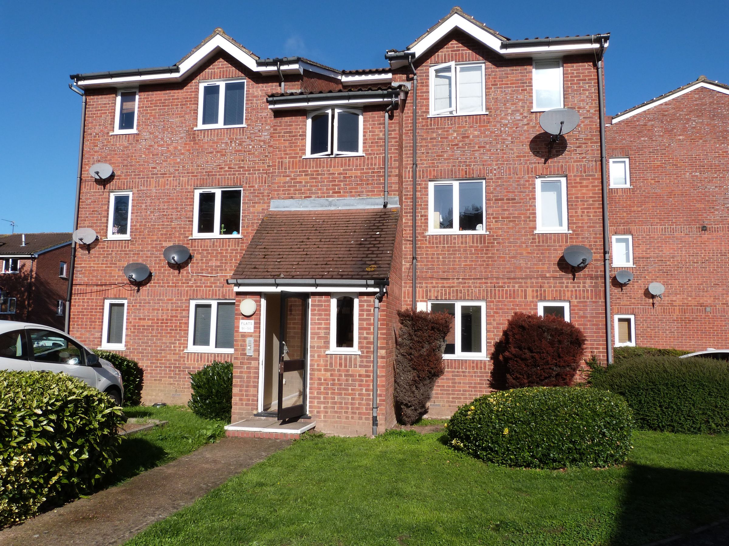 1 bed flat for sale in Howard Close, Waltham Abbey EN9 Zoopla