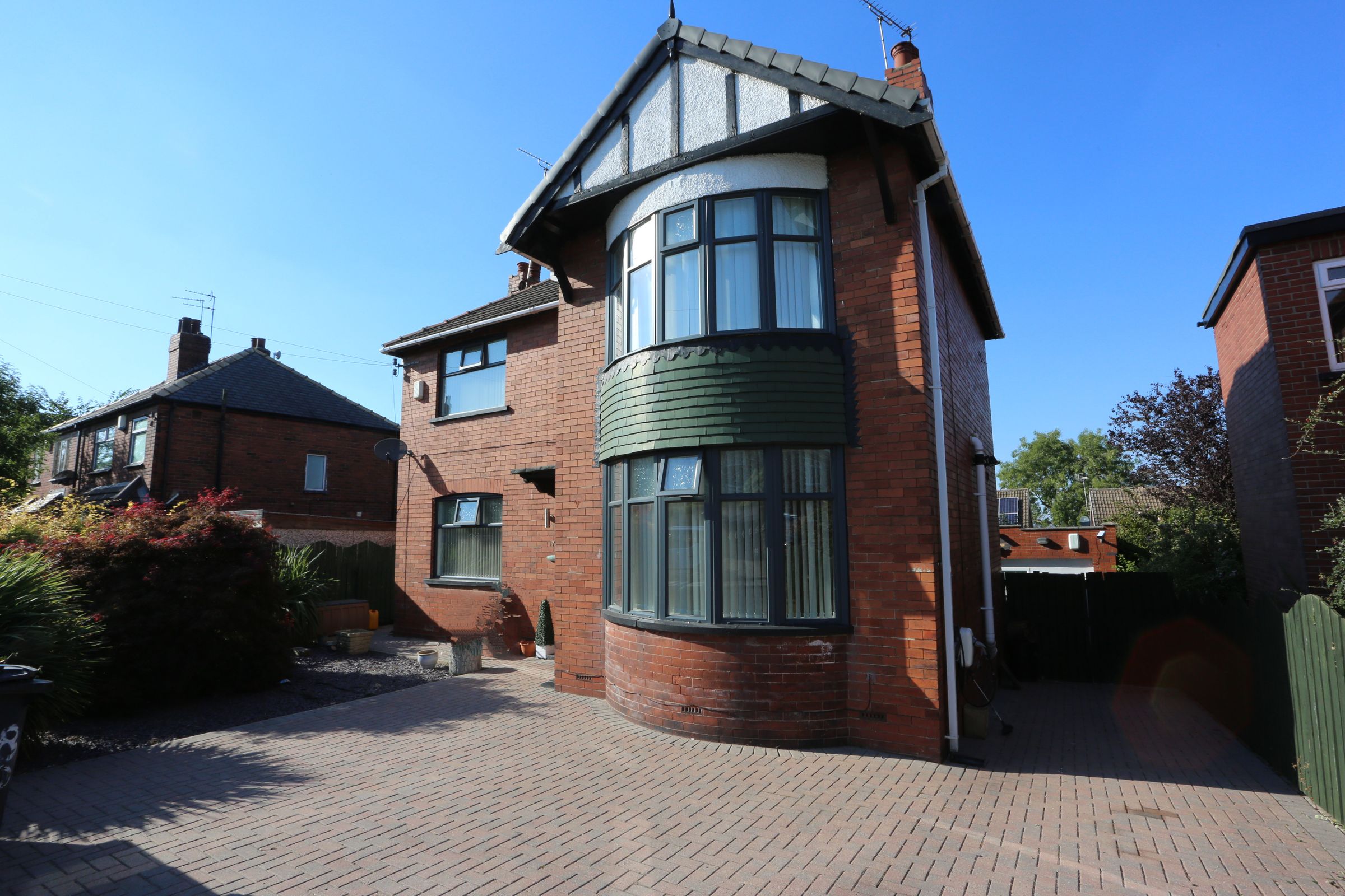 4 bed detached house for sale in Town Street, Middleton, Leeds LS10
