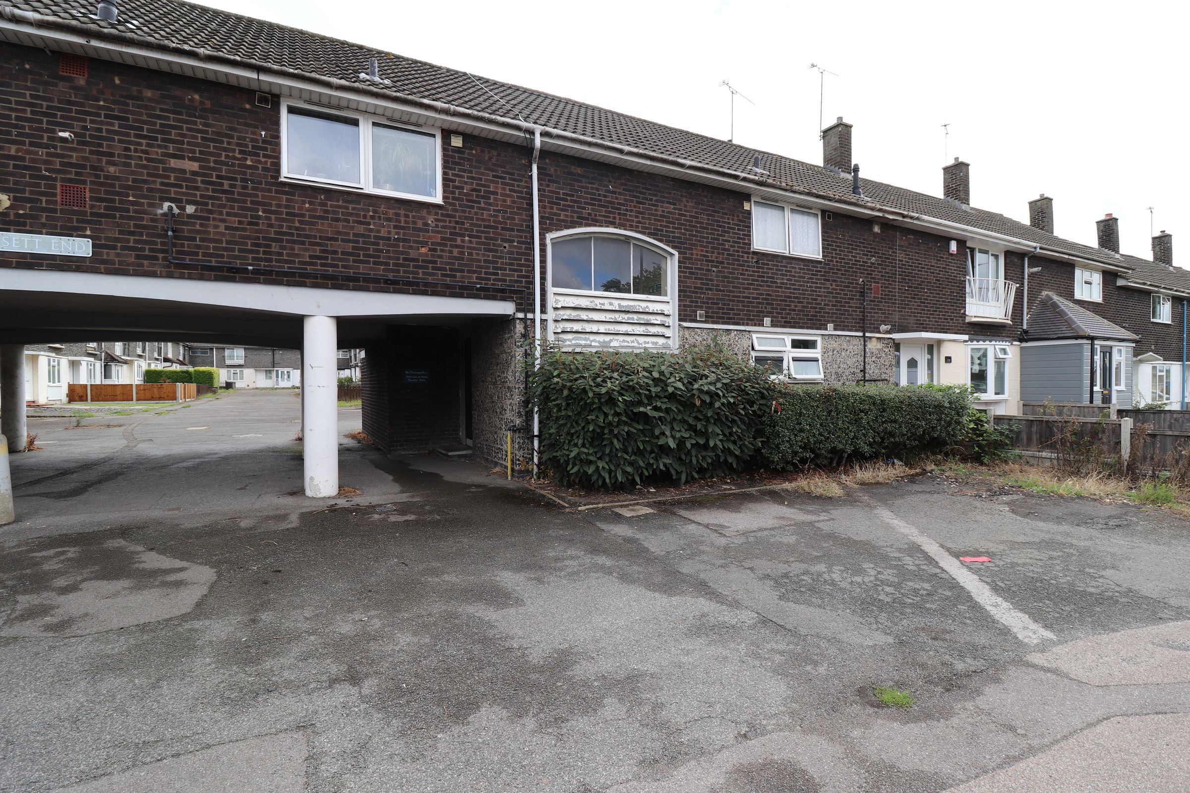 1 bed flat to rent in Whitmore Way, Basildon SS14 Zoopla