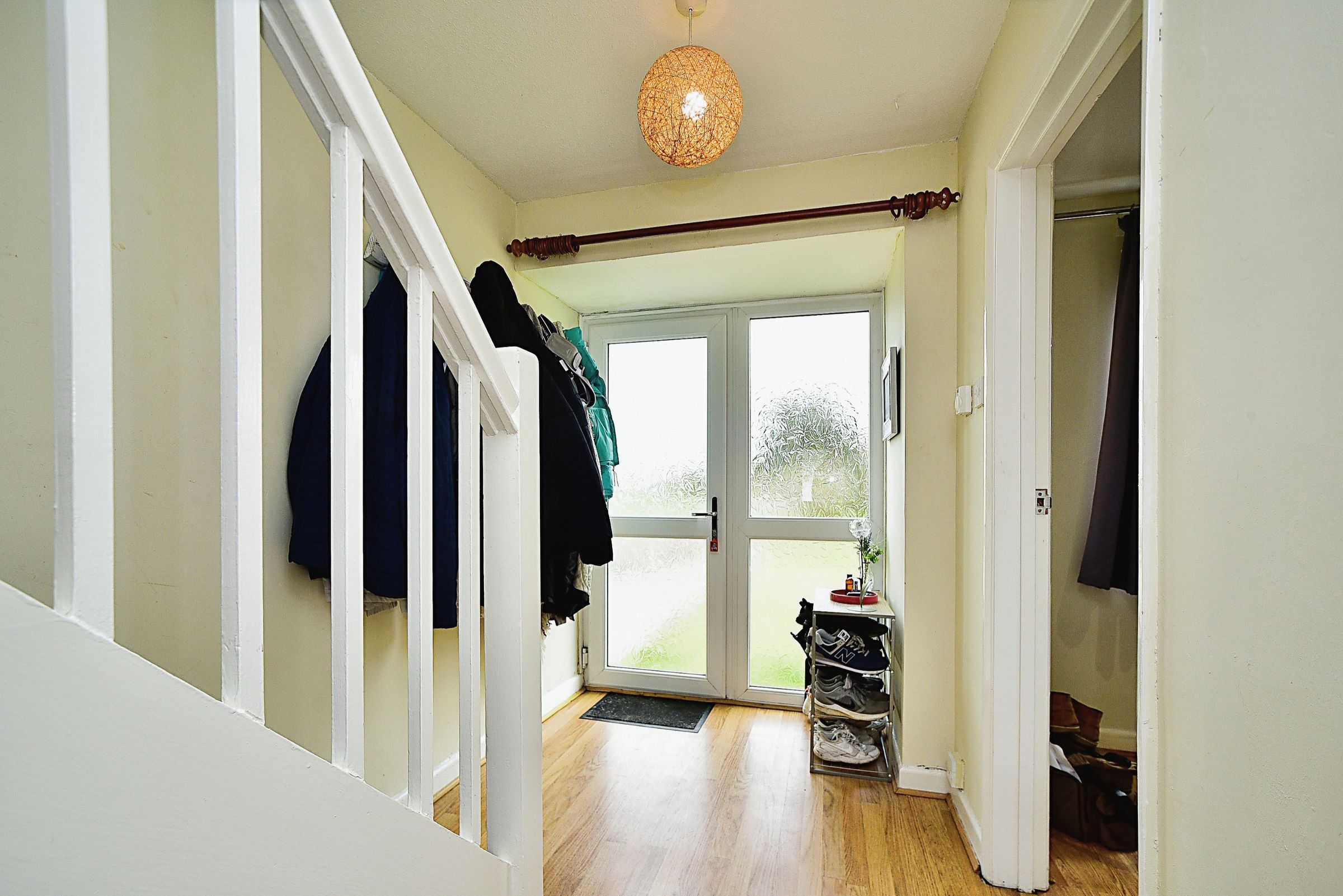 3 bed semidetached house for sale in Maunsell Way, Wroughton SN4 Zoopla