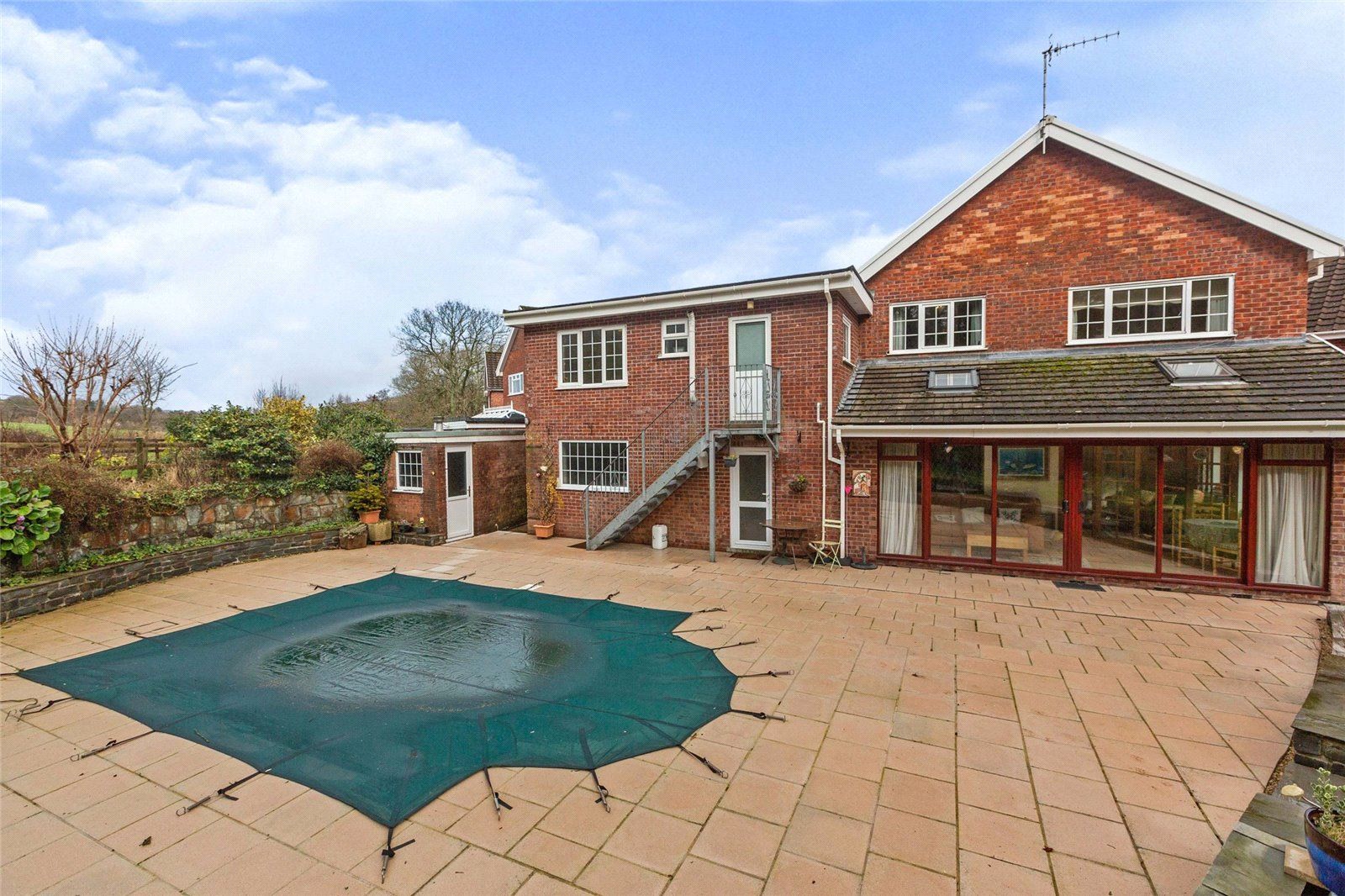 4 bed detached house for sale in Clos Glyndwr, Hendy, Pontarddulais