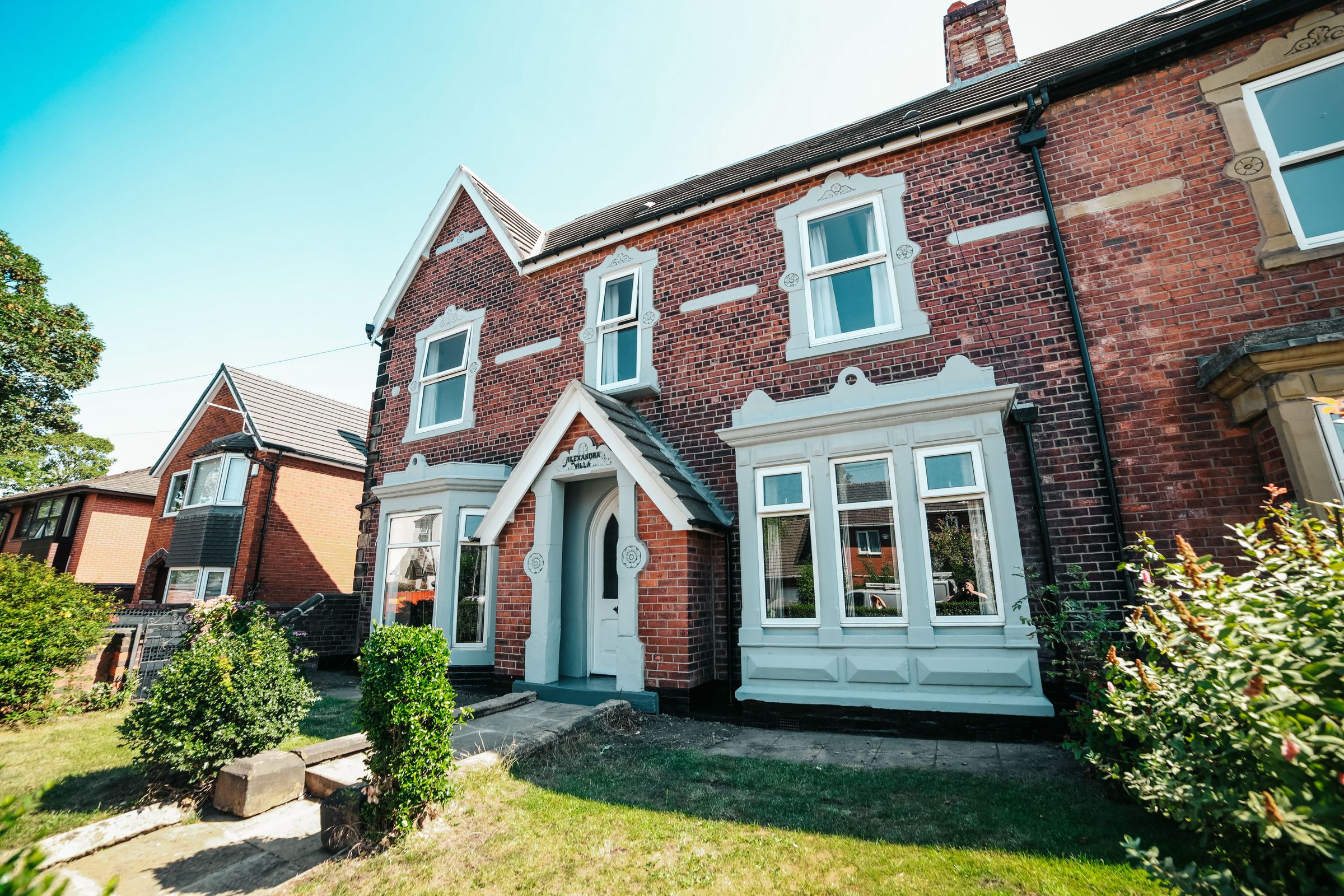 4 bed semidetached house for sale in Barnes Road, Castleford WF10 Zoopla