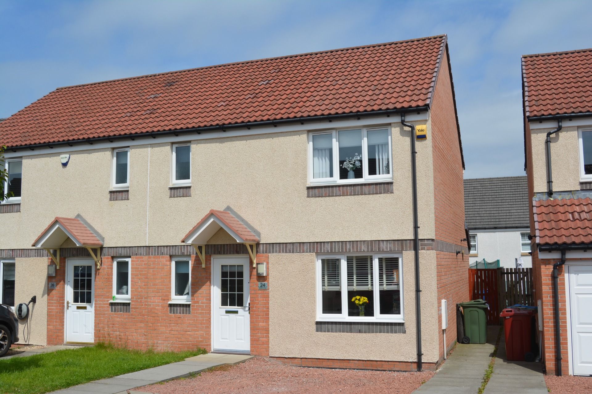 3 bed semidetached house for sale in Rankin Drive, Falkirk