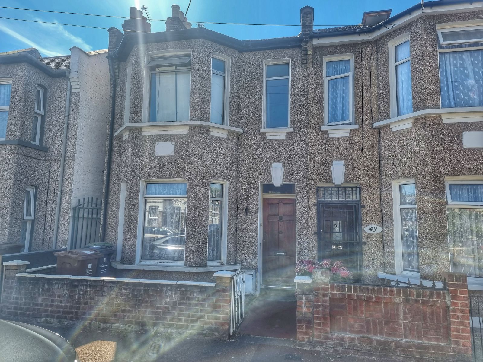 3 bed terraced house to rent in Park Avenue, Barking IG11 Zoopla