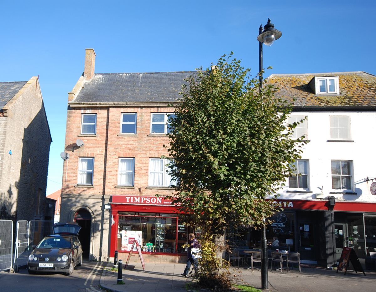 2 bed flat to rent in West Street, Bridport DT6 Zoopla