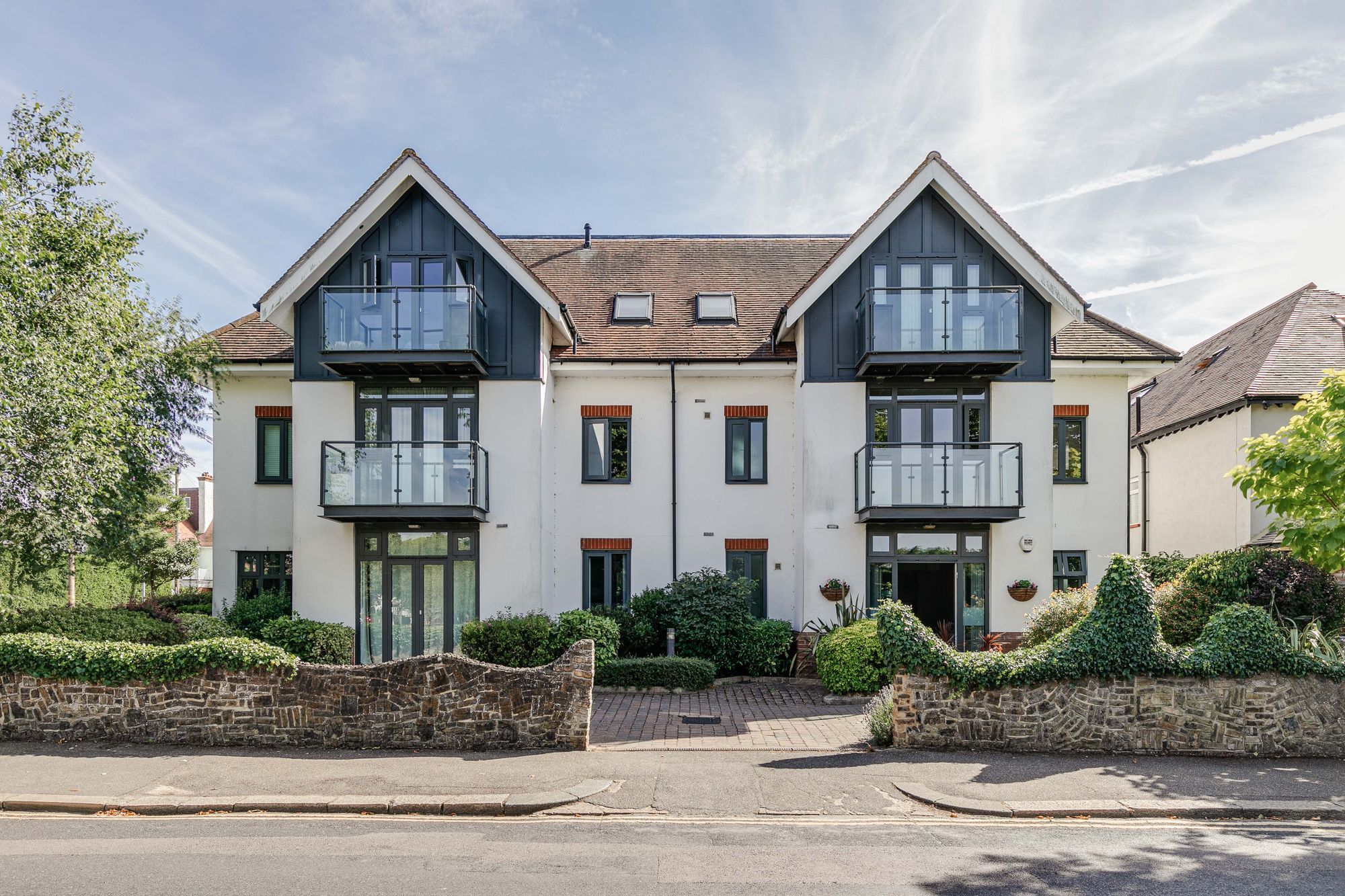 2 bed flat for sale in 3234 Burges Road, Thorpe Bay SS1 Zoopla