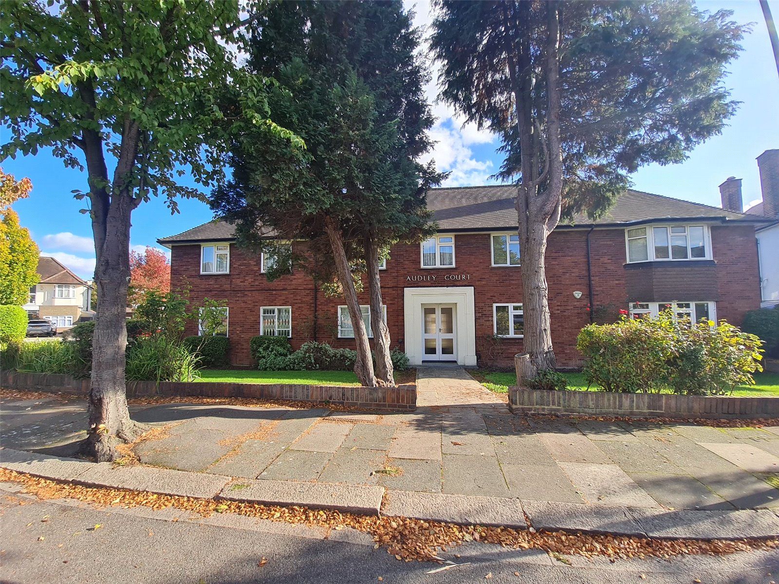 2 bed flat to rent in Audley Road, London W5 Zoopla