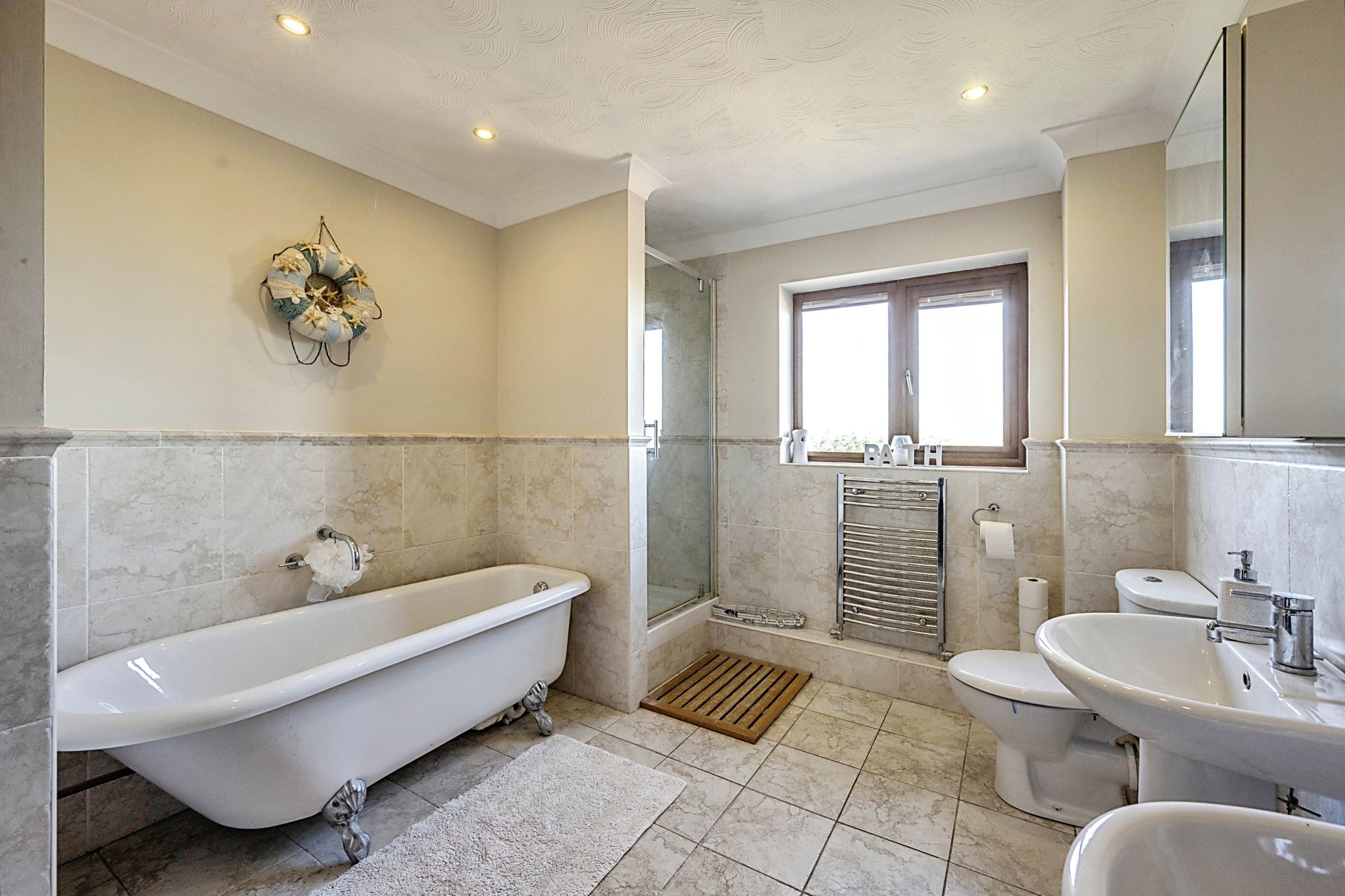 5 bed detached house for sale in Thorpe In Balne, Doncaster DN6 Zoopla