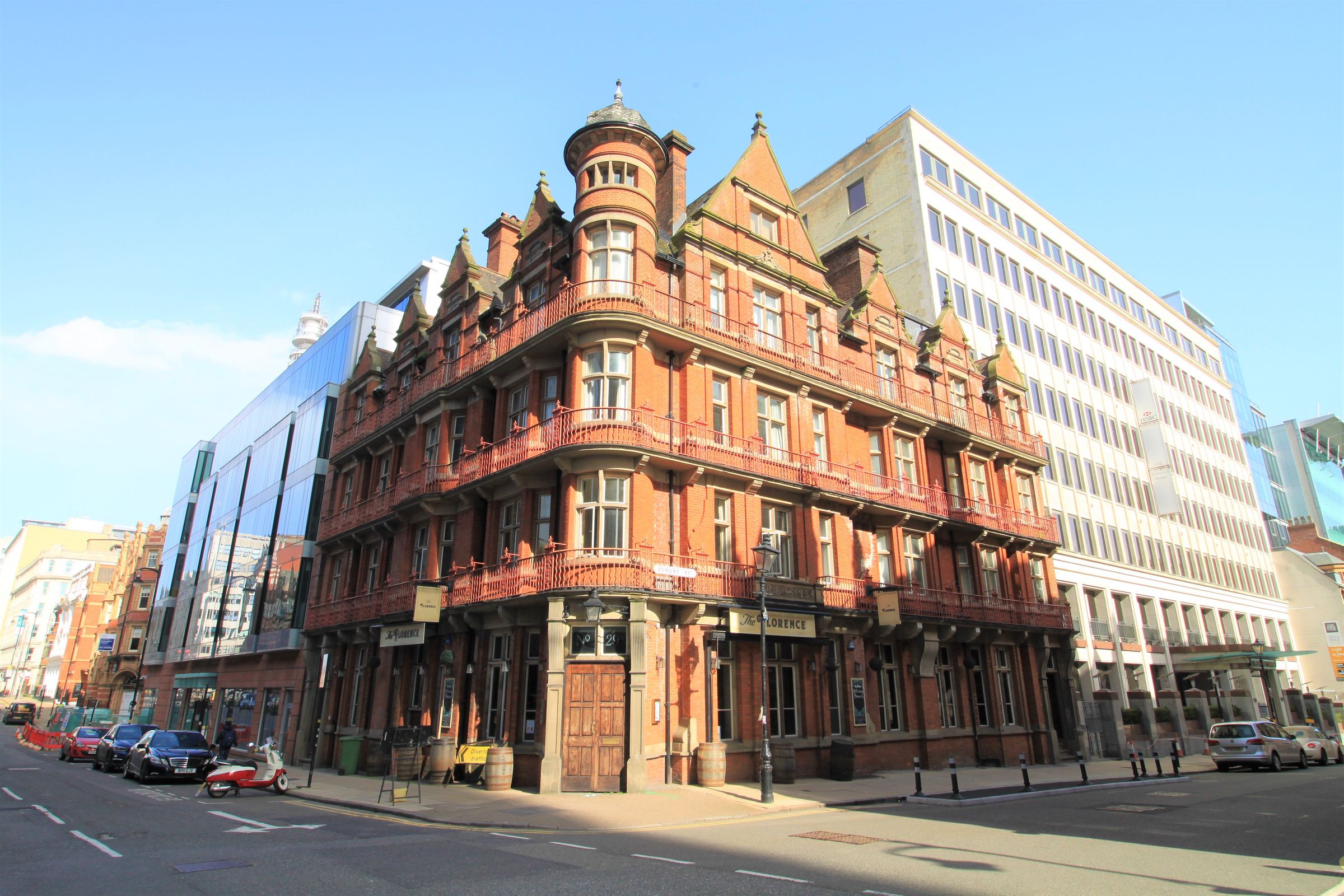 2 Bed Flat For Sale In Chamberlain Court 104 Edmund Street Birmingham City Centre B3 Zoopla