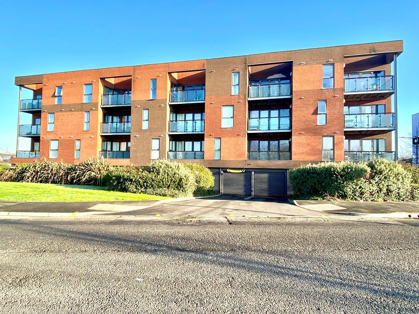1 bed flat for sale in Usk Way, Newport NP20 Zoopla