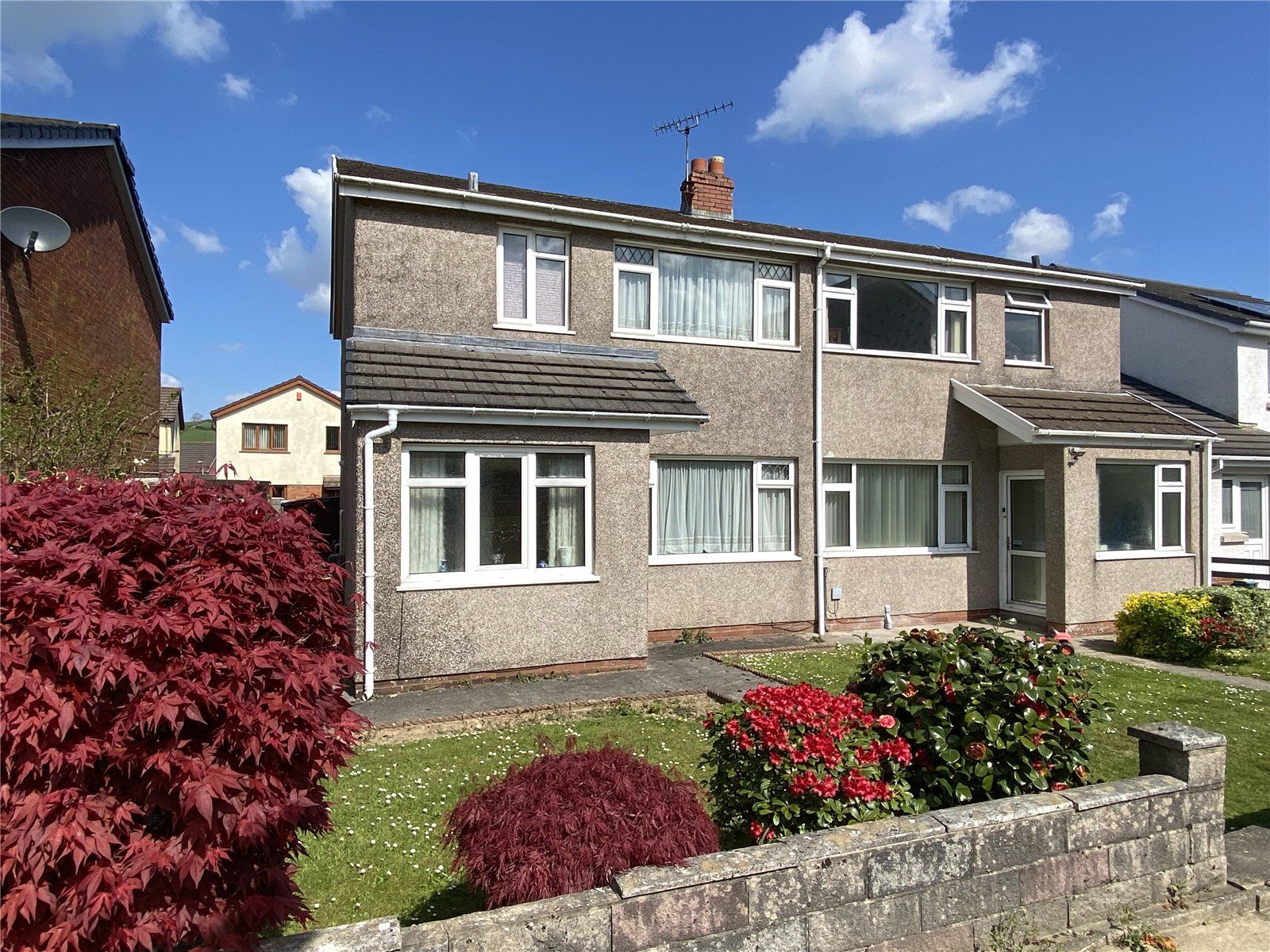 3 bed semidetached house for sale in Knoll Gardens, Carmarthen SA31