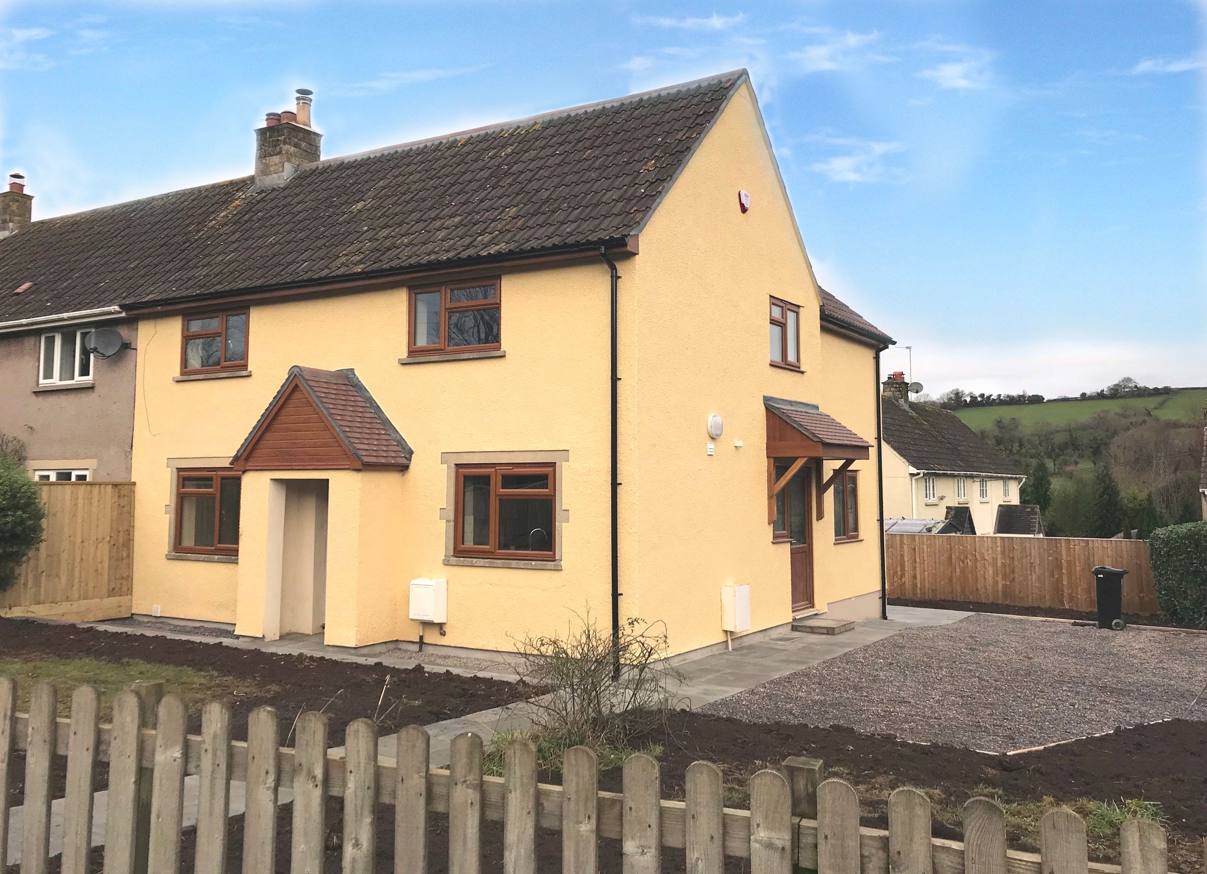 4 bed semidetached house to rent in Broadcroft, Chew Magna, Bristol