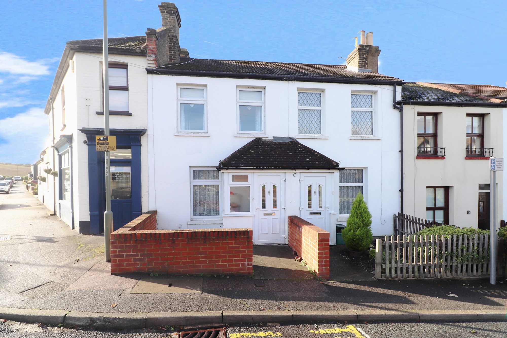 3 bed terraced house for sale in Worlds End Lane, Chelsfield, Orpington