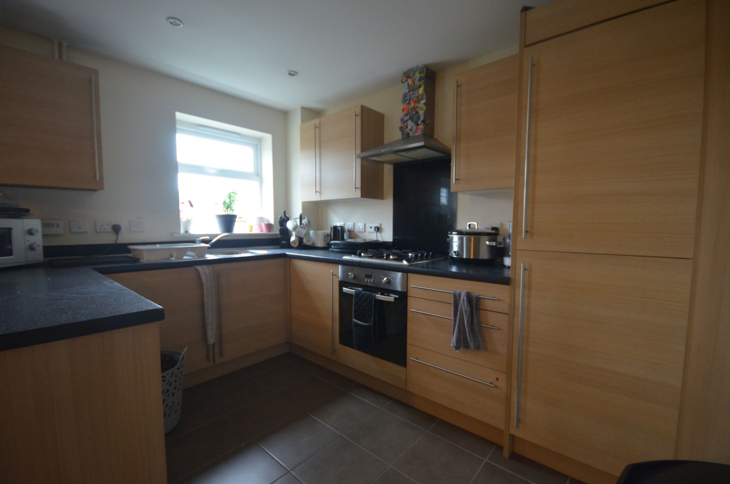 2 bed flat to rent in Chiltern Road, Corby NN18 Zoopla