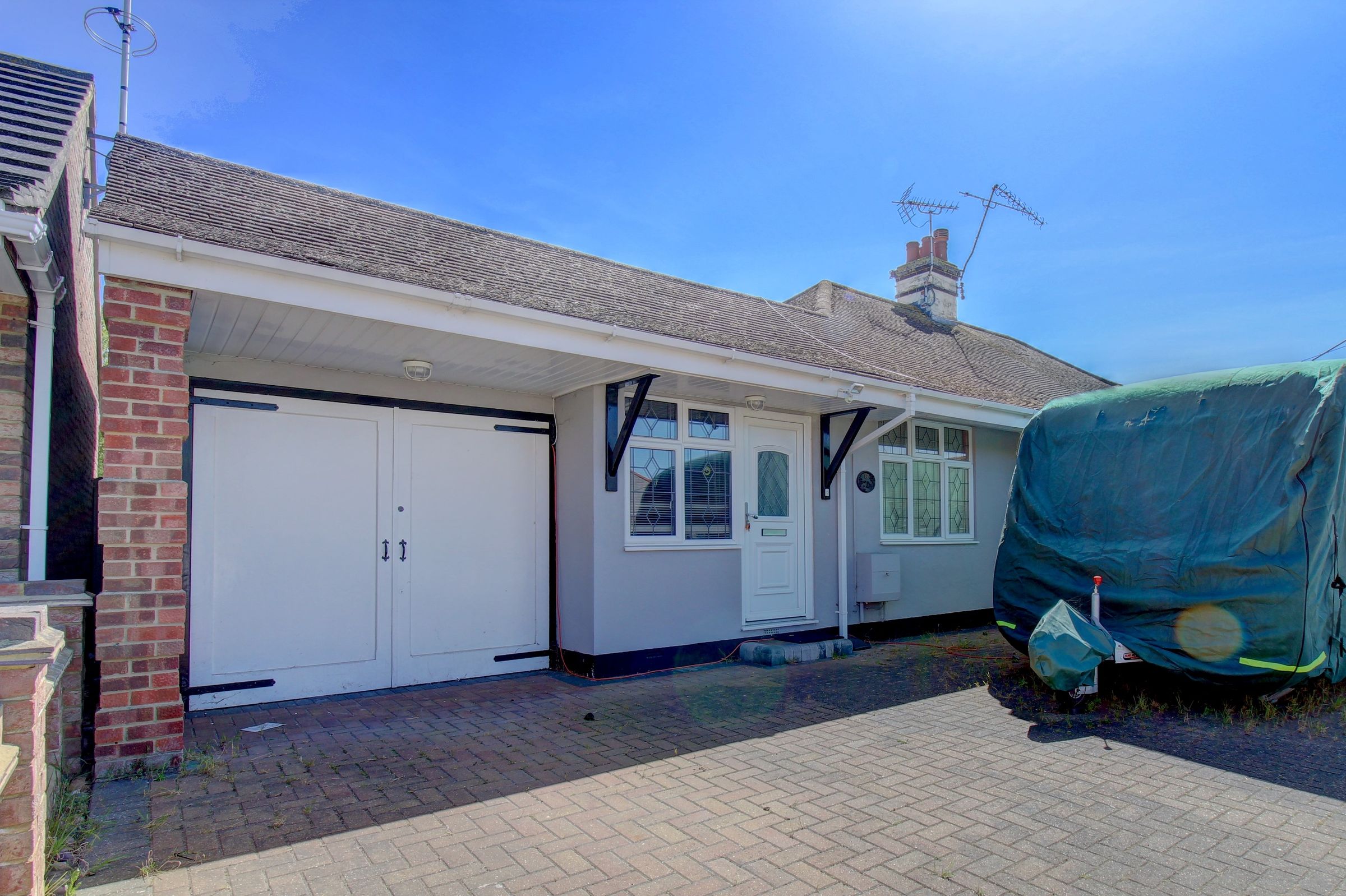 Berkeley Lane, Canvey Island SS8  