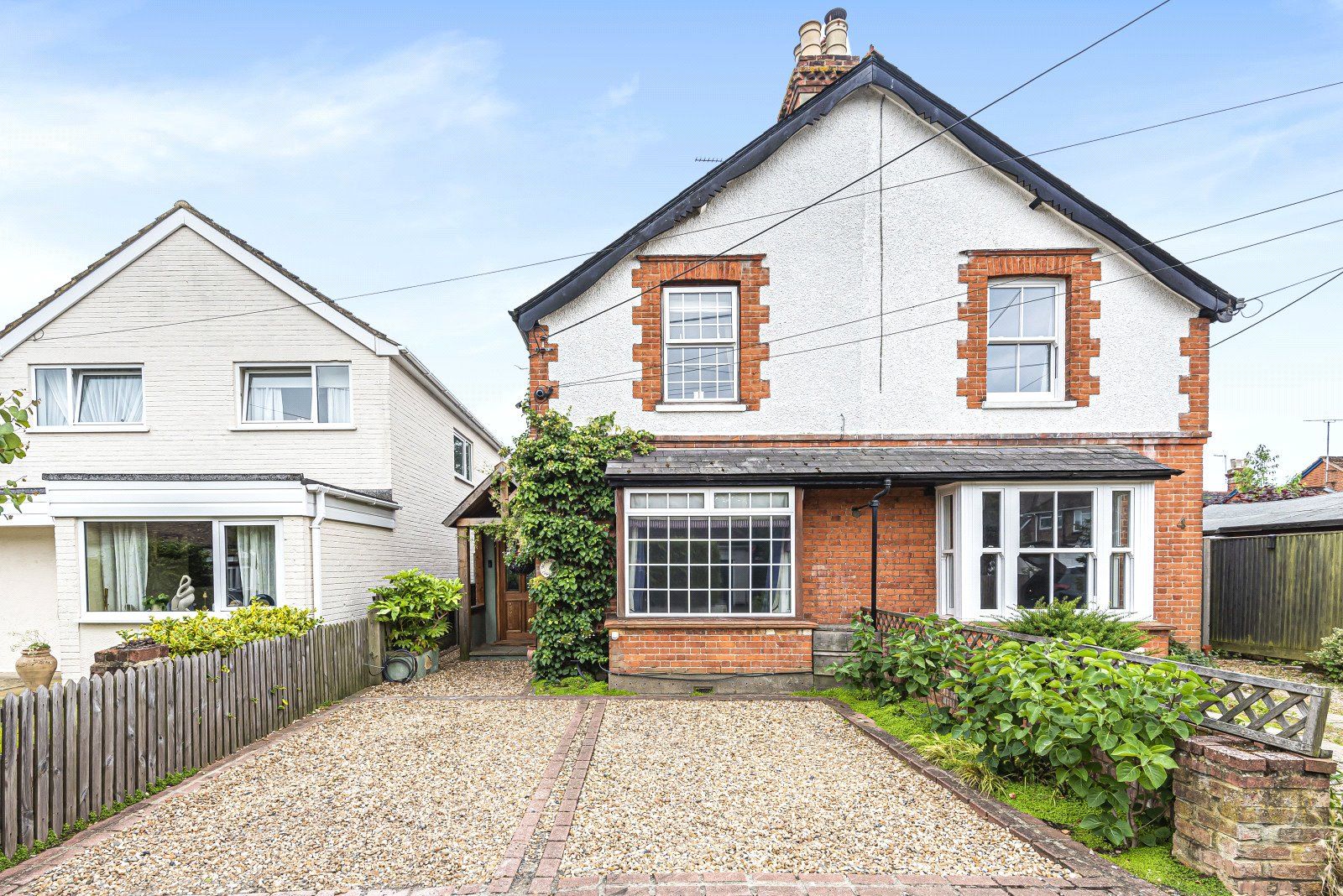 3 bed semidetached house for sale in Chobham, Woking GU24 Zoopla