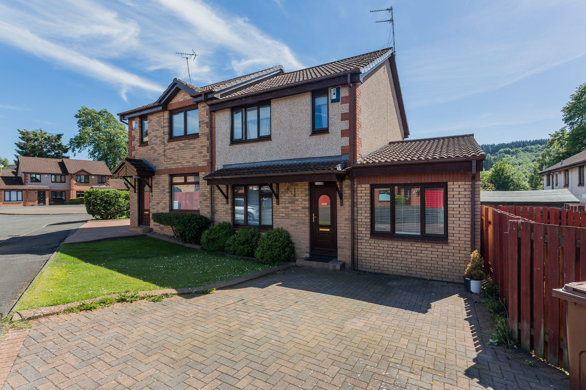 3 bed property for sale in Redhurst Crescent, Paisley PA2 Zoopla