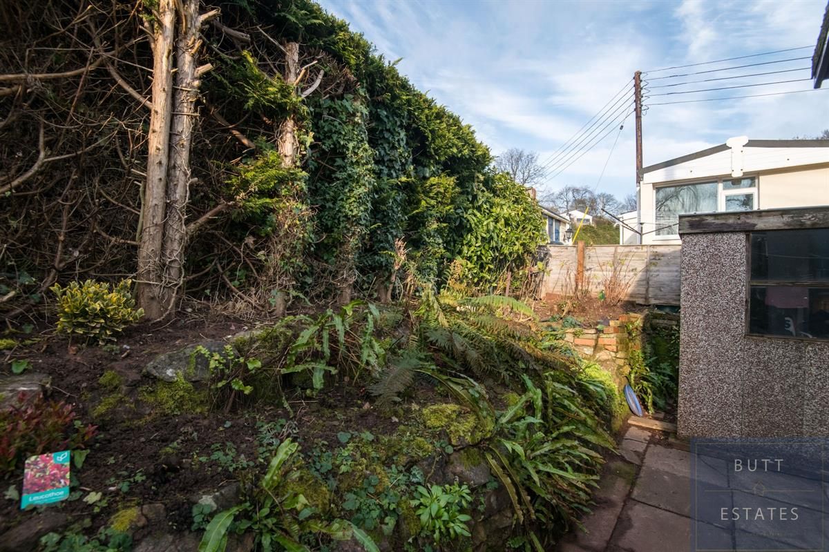 2 bed mobile/park home for sale in Kingfisher Avenue, Exonia Park