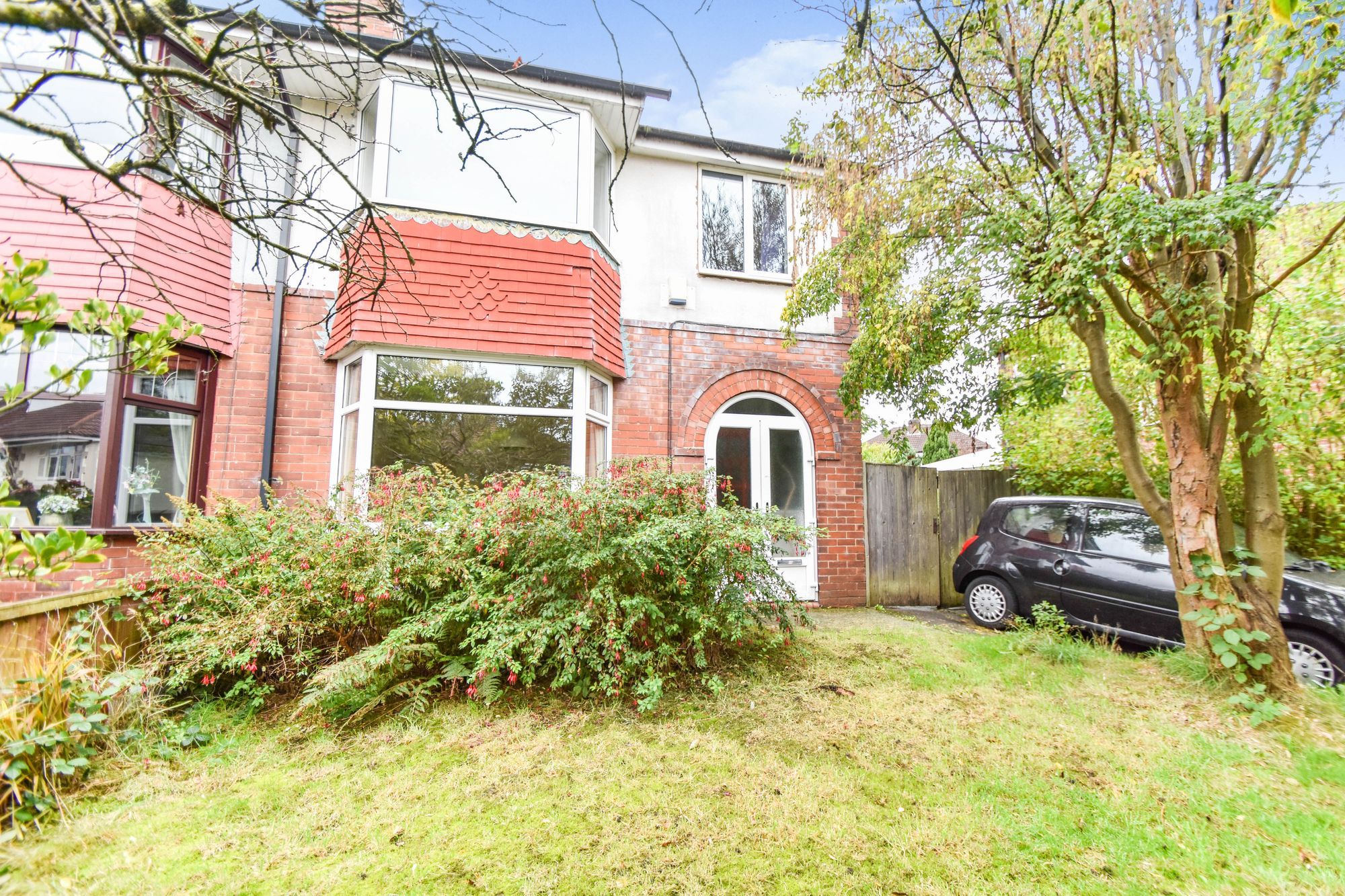 3 bed semidetached house for sale in Swinton Crescent, Bury BL9 Zoopla