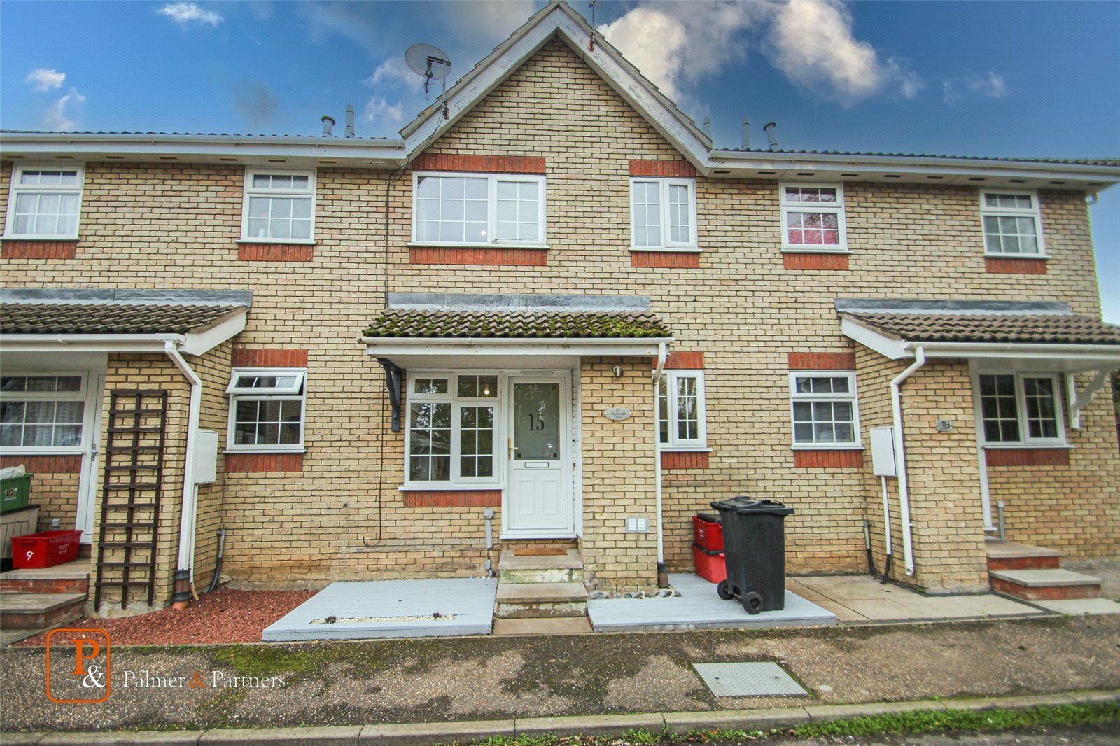 2 bed terraced house to rent in Rookwood Close, Clacton On Sea, Essex