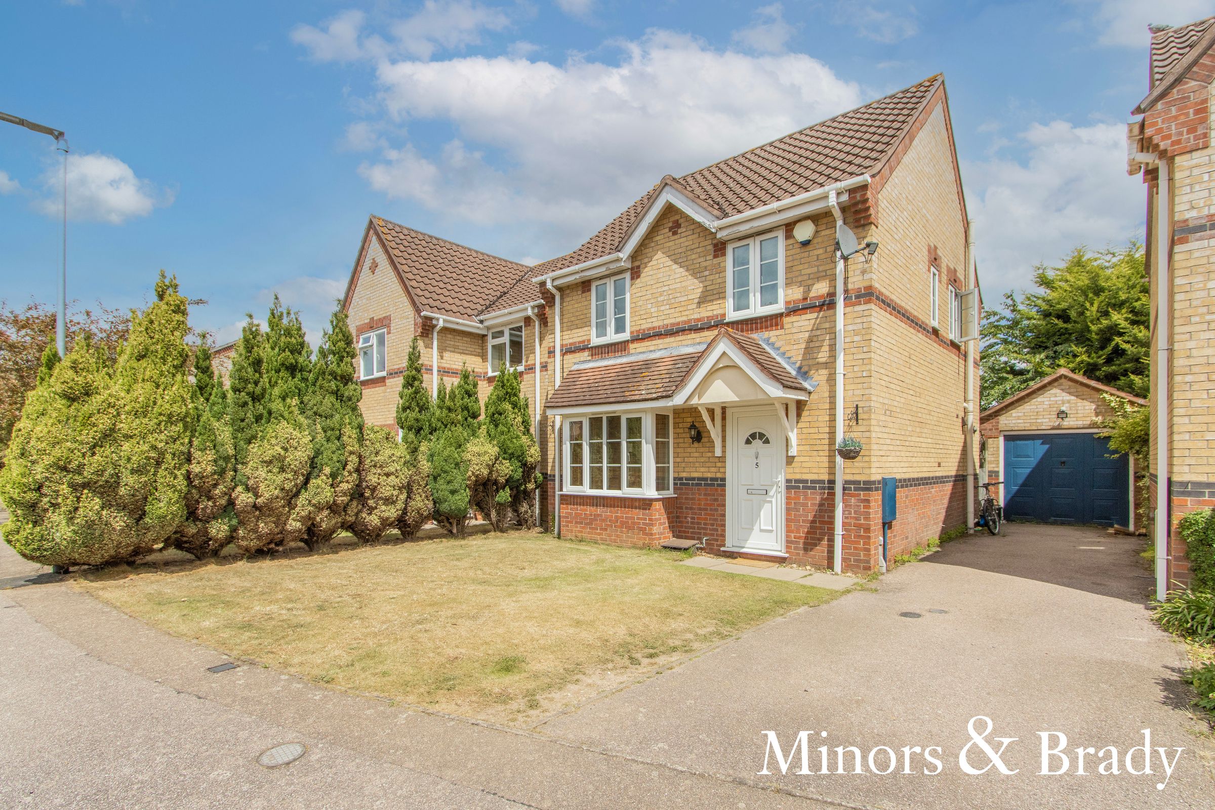 3 bed detached house for sale in Newcastle Close, Thorpe St. Andrew