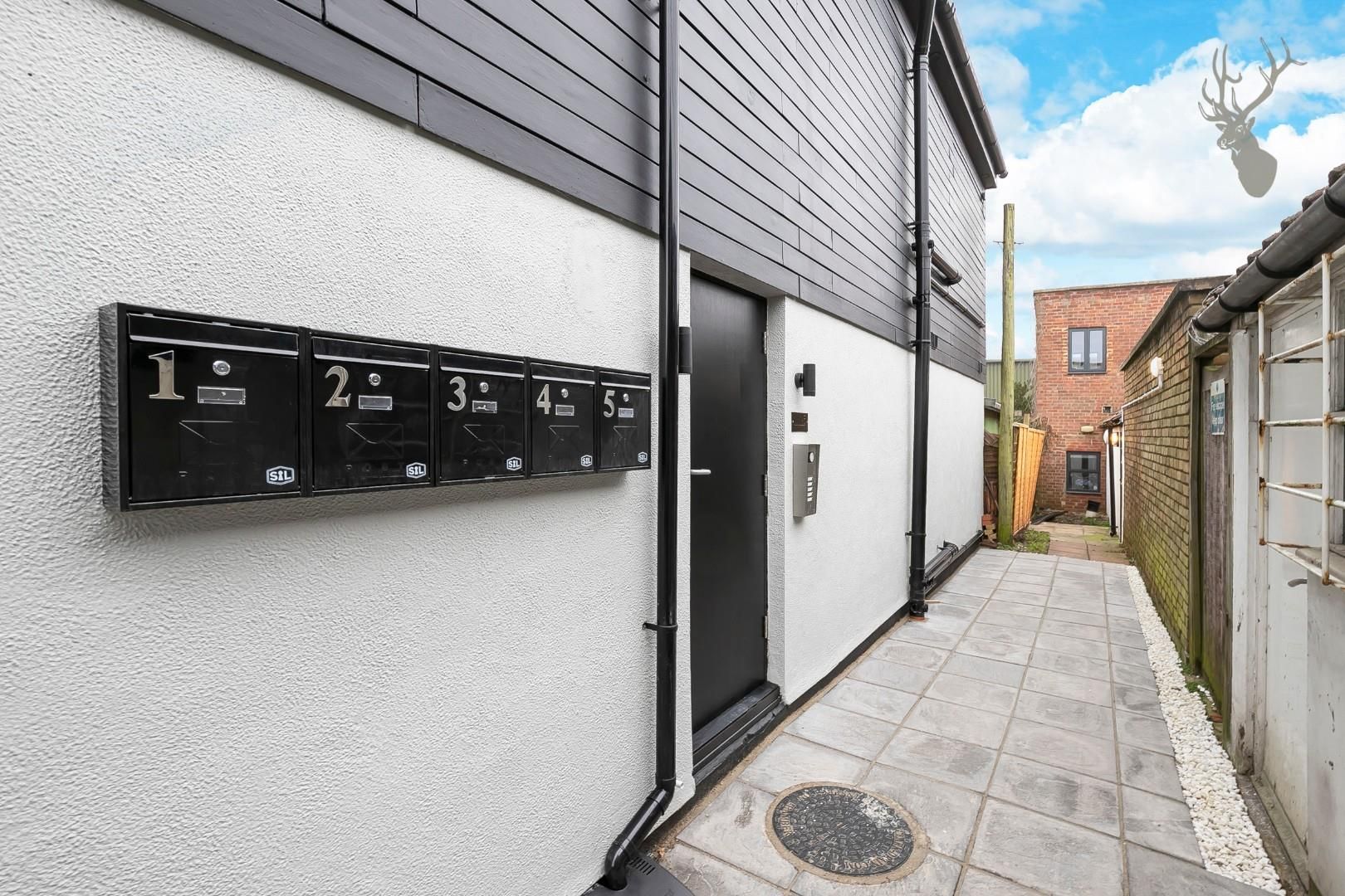 Hemnall Mews Hemnall Street Epping CM16