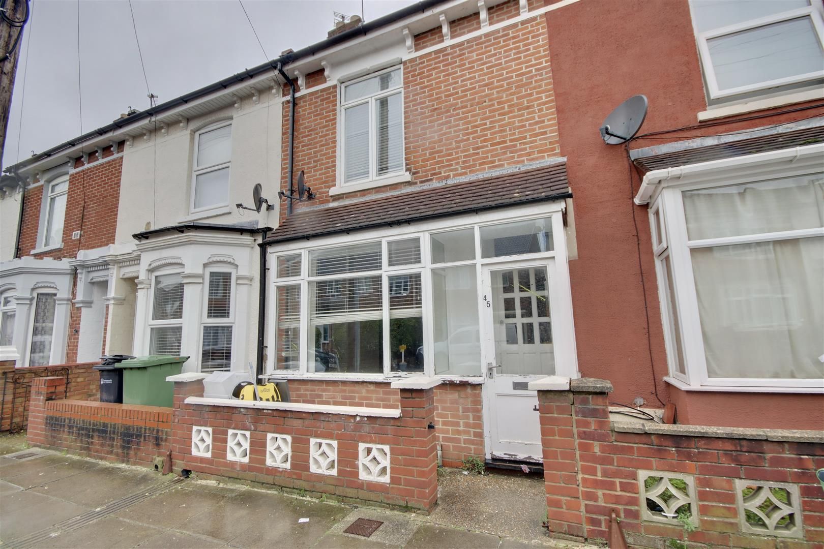 3 bed terraced house for sale in Whitworth Road, Portsmouth PO2 Zoopla