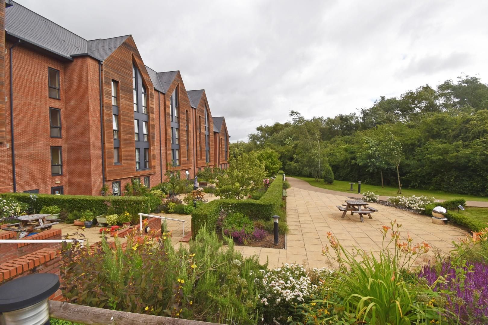 Simone Weil Avenue Ashford TN24  