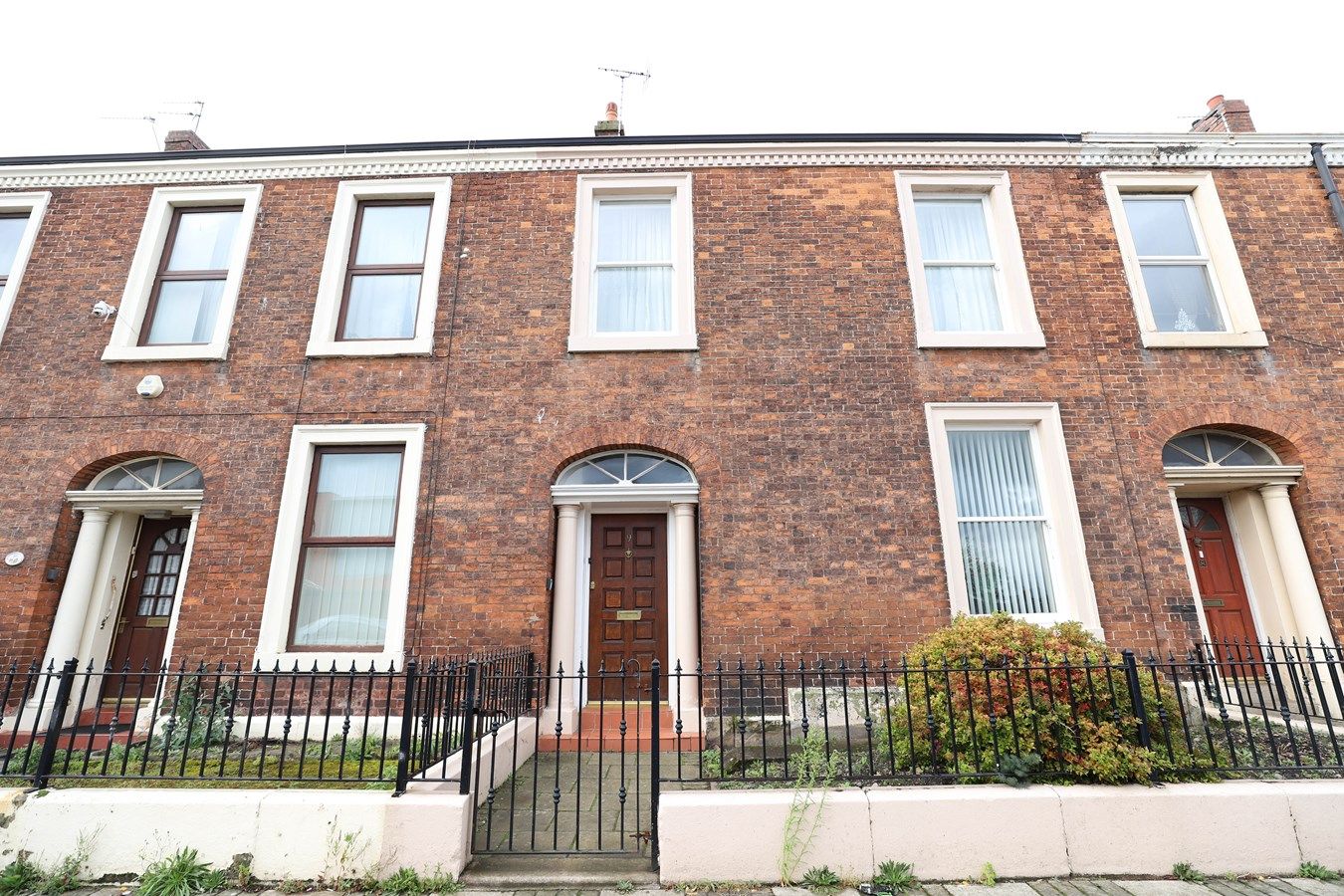 3 bed terraced house for sale in Woodrouffe Terrace, Off London Road