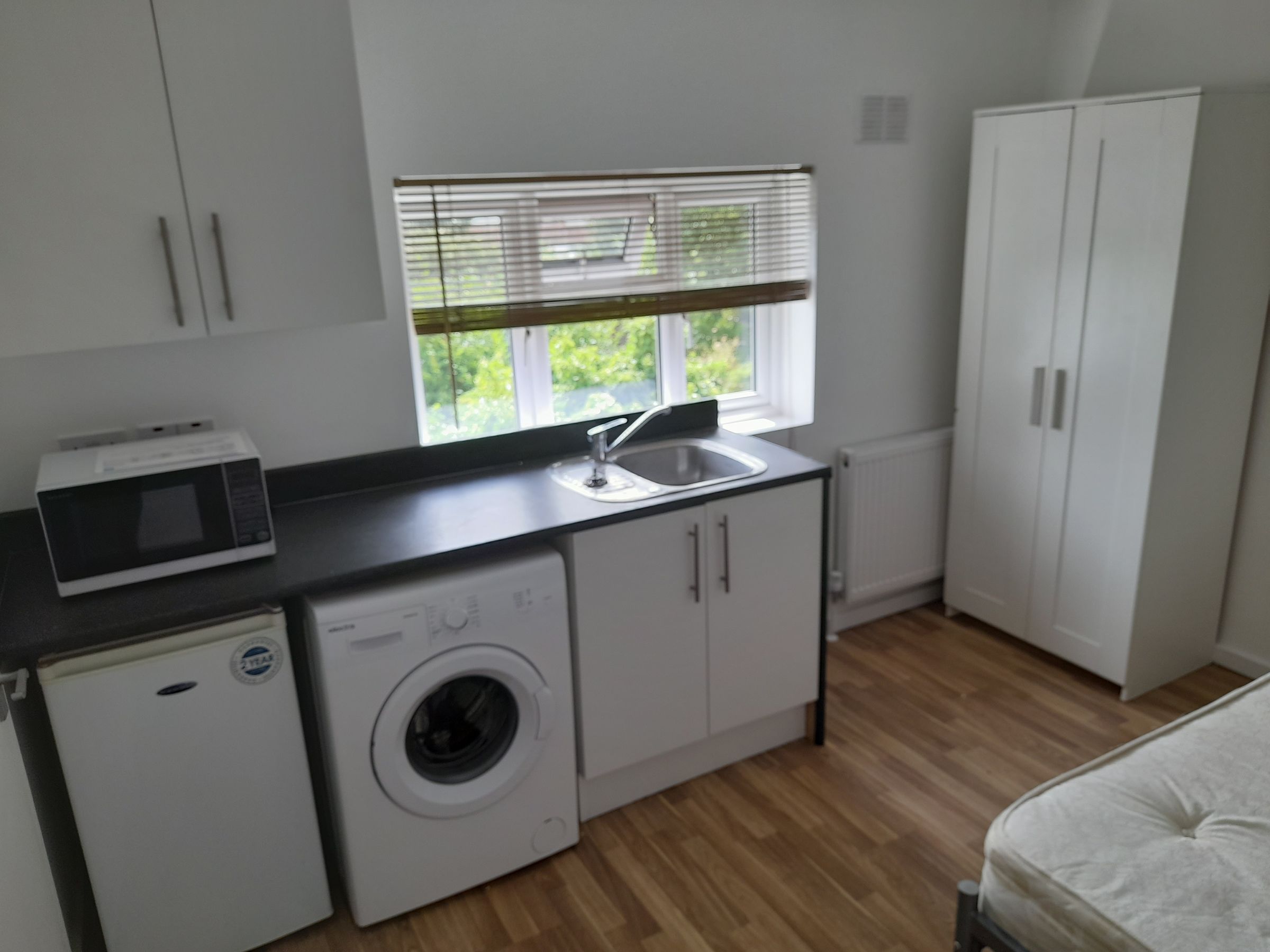 4 bed shared to rent in Shillitoe Avenue, Potters Bar EN6