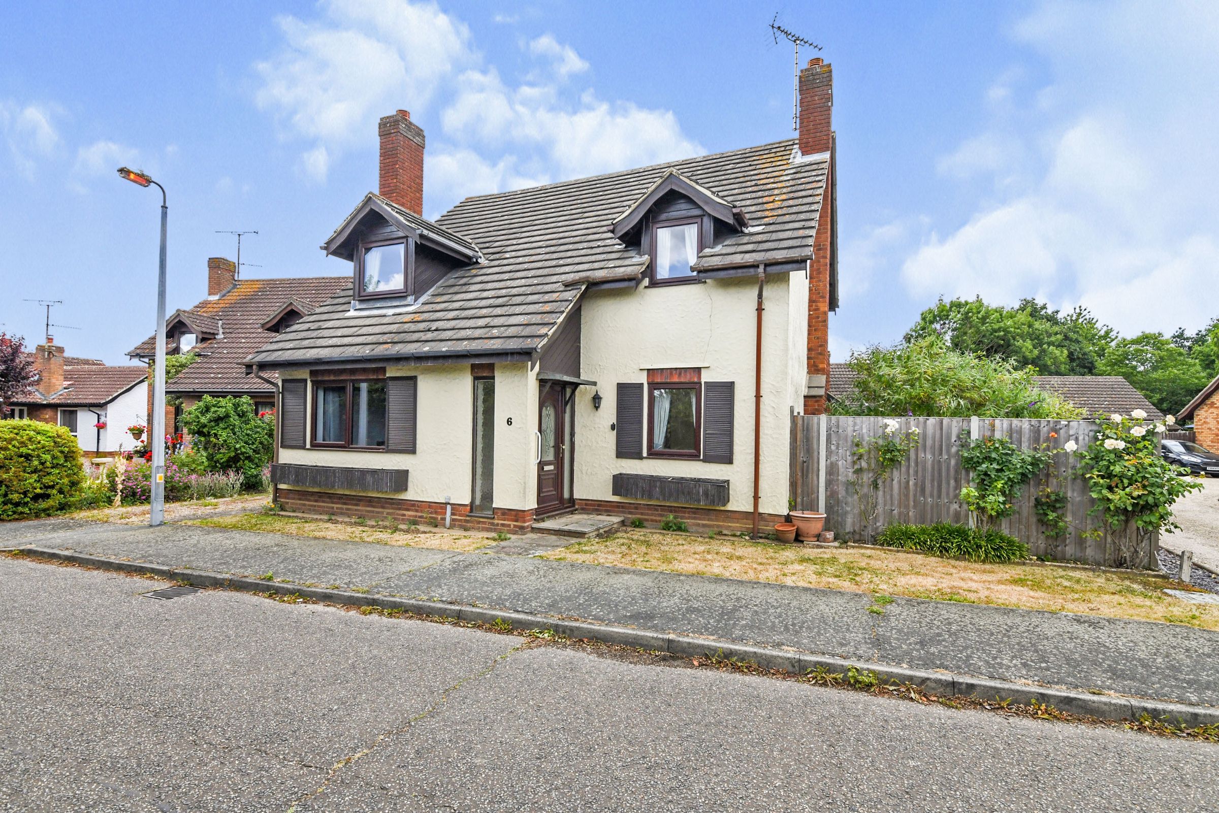 3 bed detached house for sale in Longacres, Hanover Square, Feering CO5