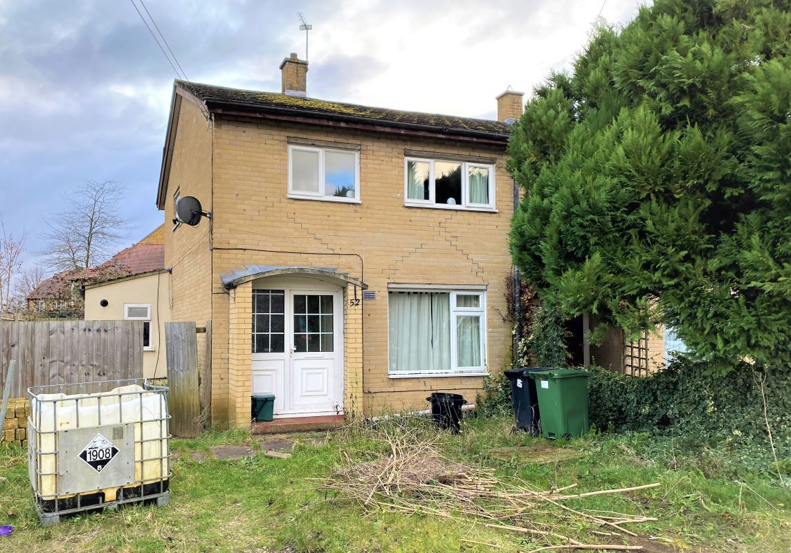 52 Gainsborough Green, Abingdon, Oxfordshire OX14  