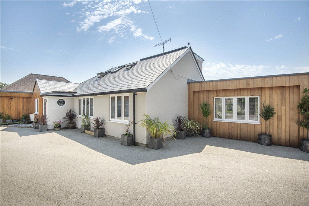 5 bed bungalow for sale in Dorchester Road, Stratton, Dorchester