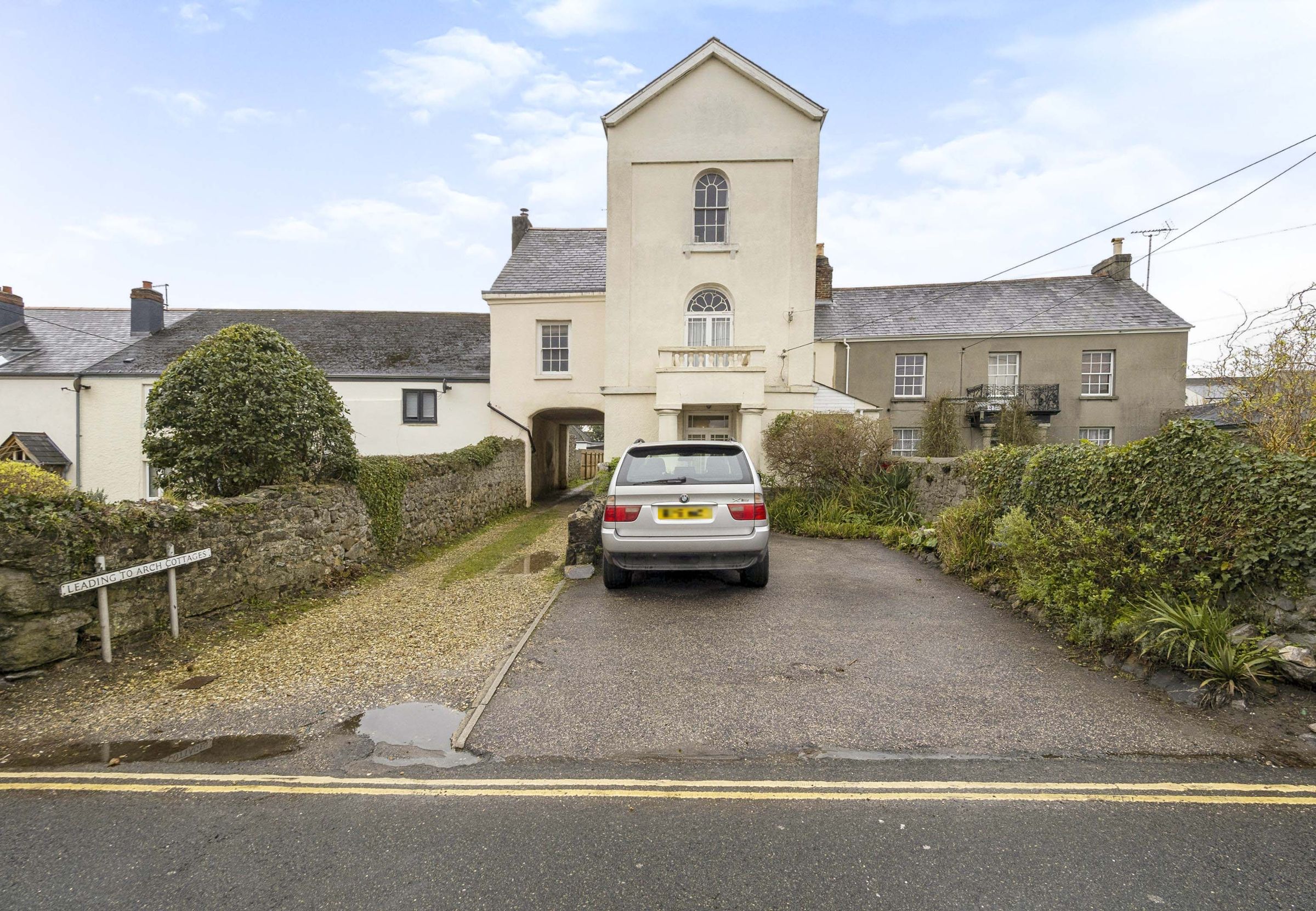 6 bed semidetached house for sale in Gestridge Road, Kingsteignton