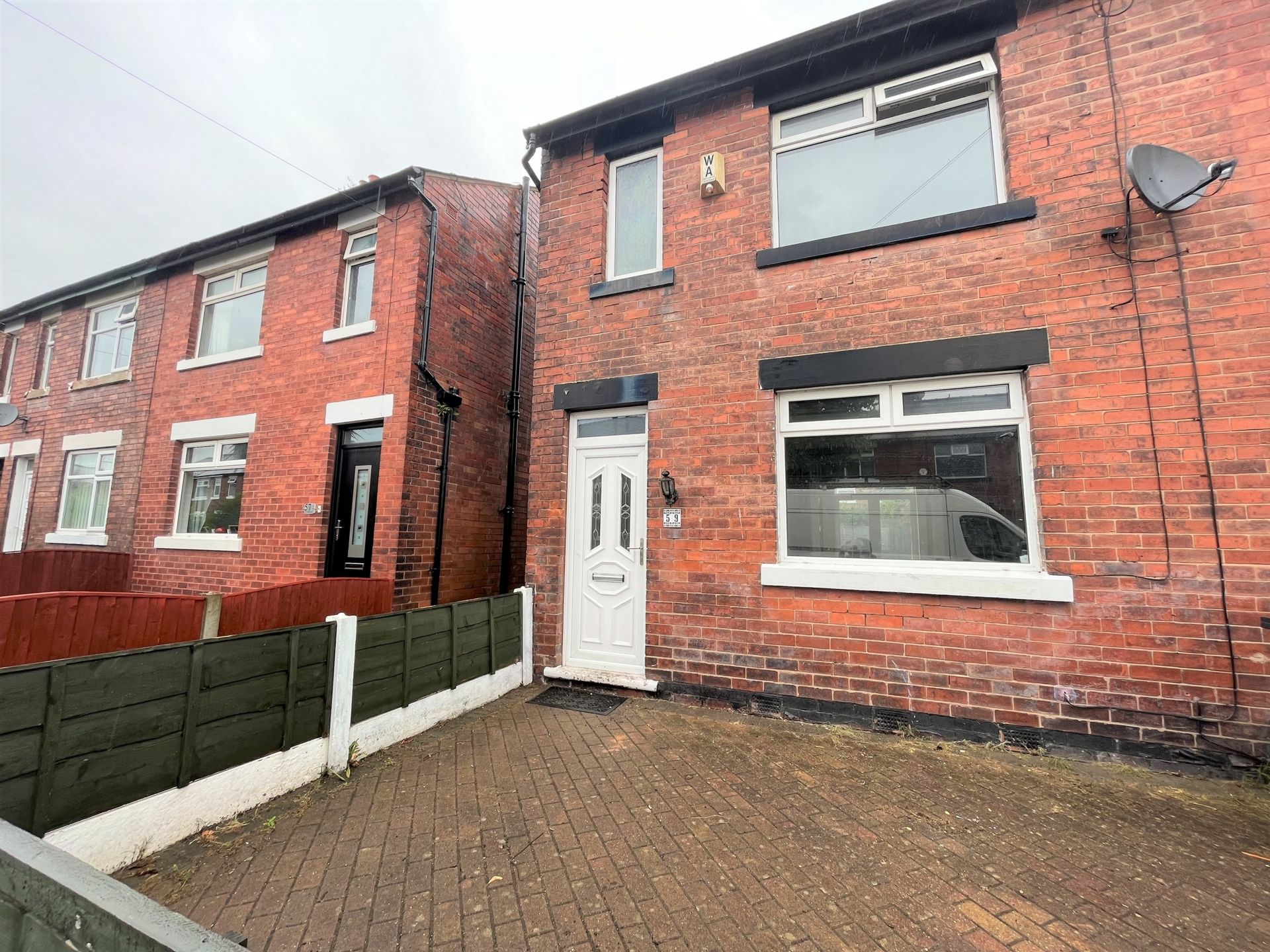 3 bed mews house for sale in Prince Edward Avenue, Denton M34 Zoopla