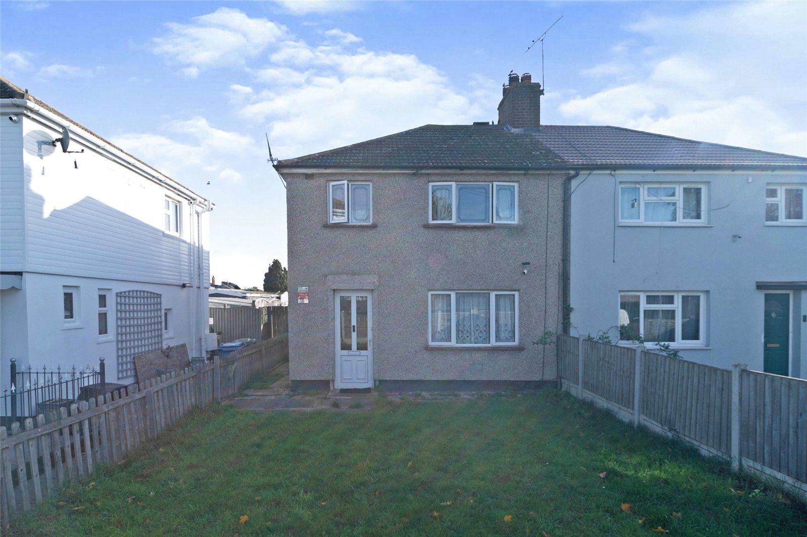 3 bed semidetached house for sale in Feenan Highway, Tilbury RM18 Zoopla