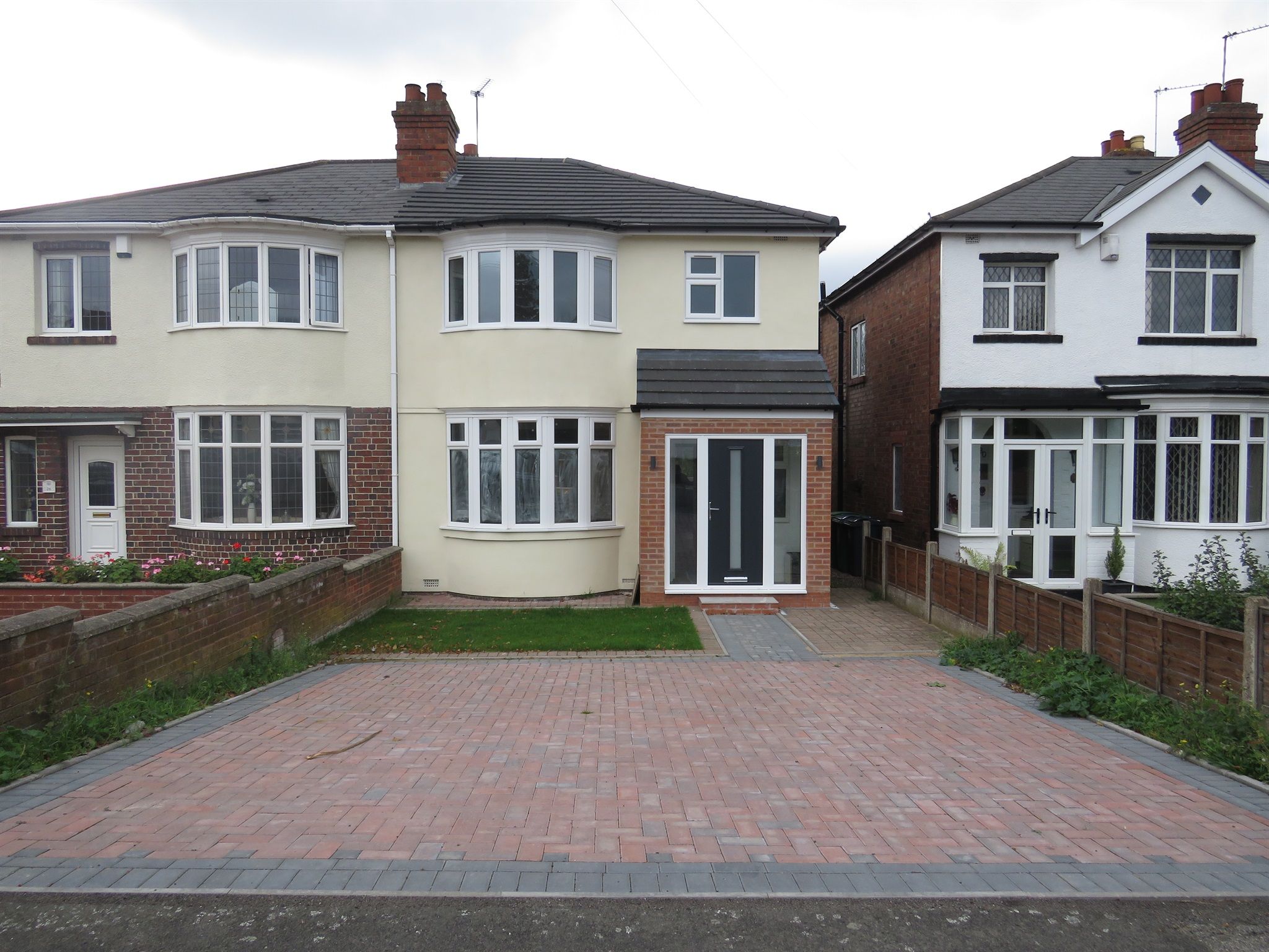 3 bed semidetached house for sale in Bustleholme Lane, West Bromwich