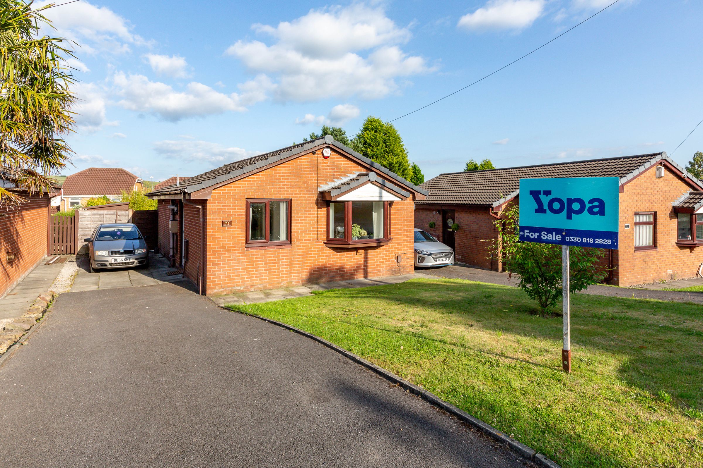 Warren Lane, Oldham OL8  