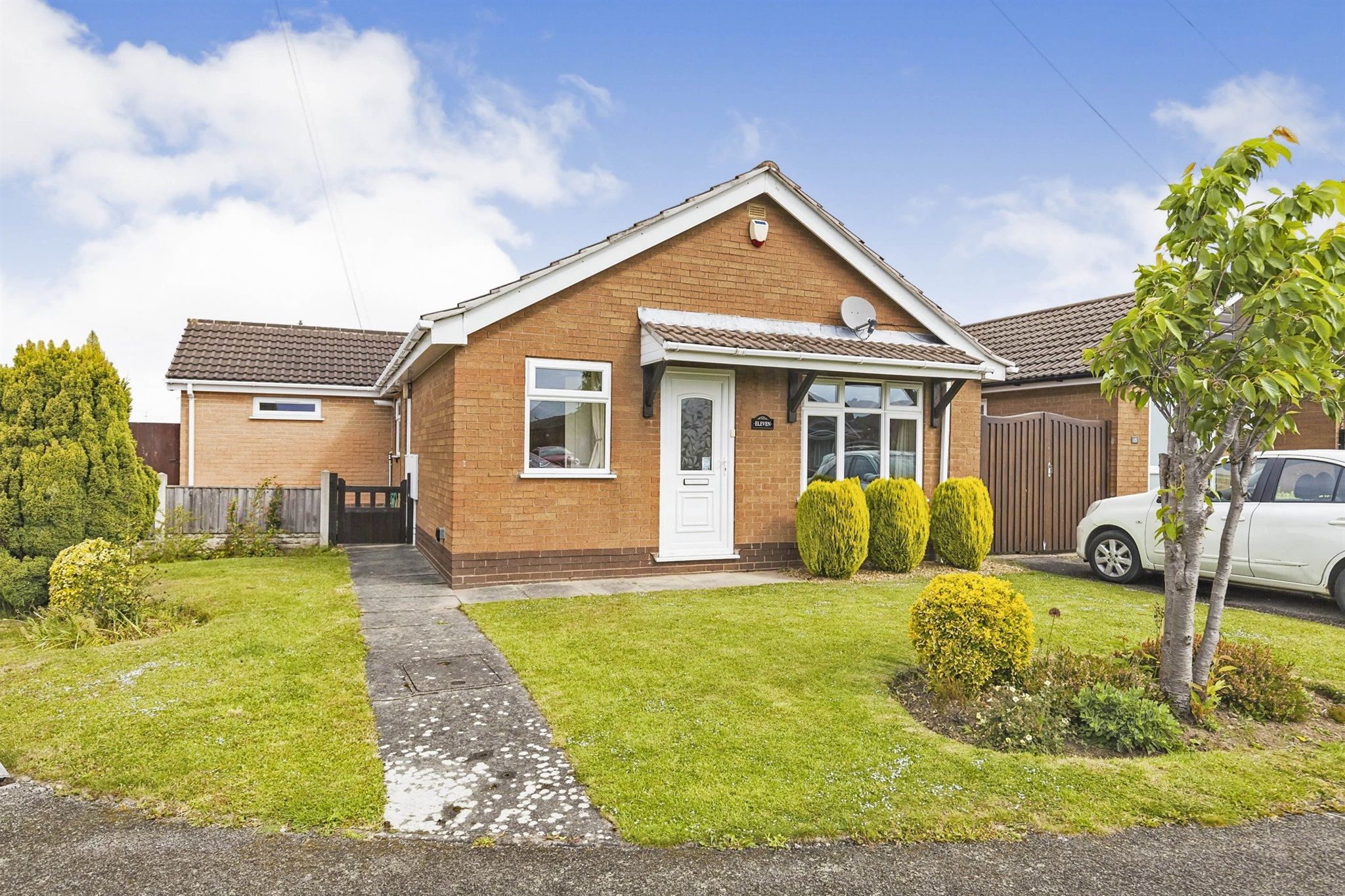 2 bed detached bungalow for sale in Westbourne Road, Underwood