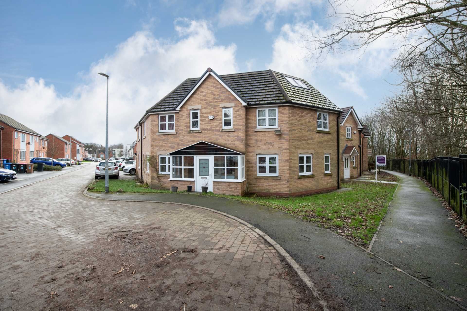 7 bed detached house for sale in Christie Lane, Salford M7 Zoopla