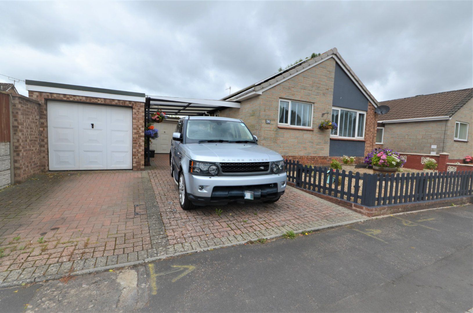 3 bed bungalow for sale in Pinnex Moor Road, Tiverton, Devon EX16 Zoopla