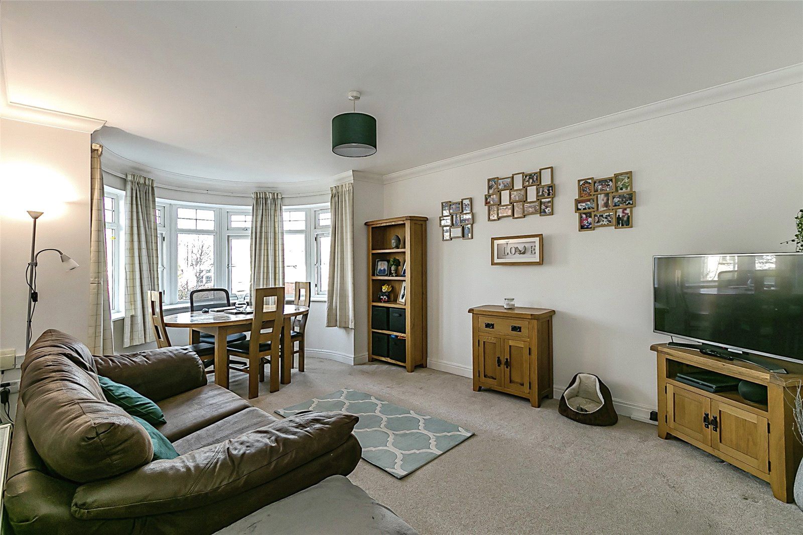 2 bed flat for sale in Queens Park South Drive, Bournemouth BH8 Zoopla