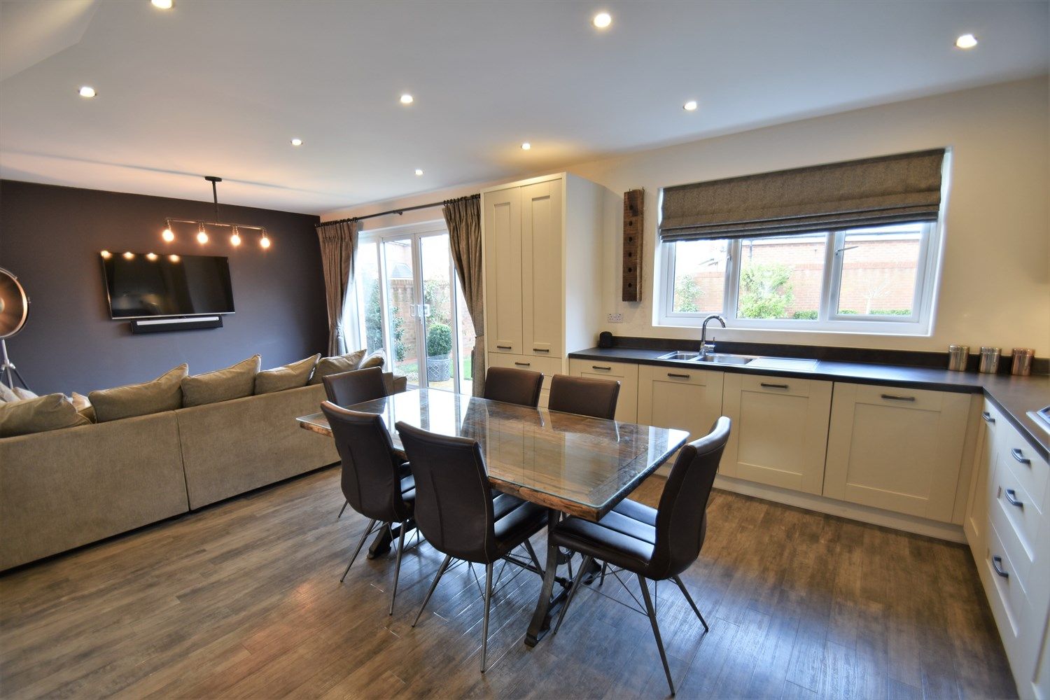 4 bed detached house for sale in Chadwick Avenue, Woodford, Stockport