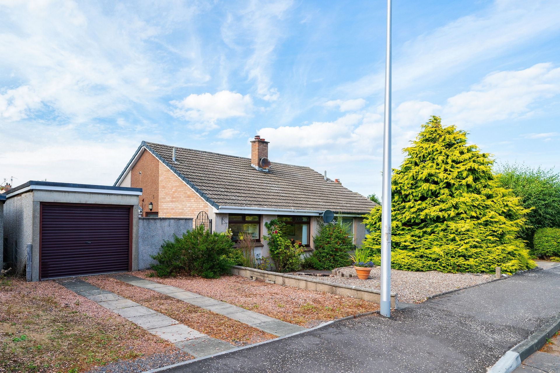2 bed bungalow for sale in Letham Place, St Andrews KY16 Zoopla