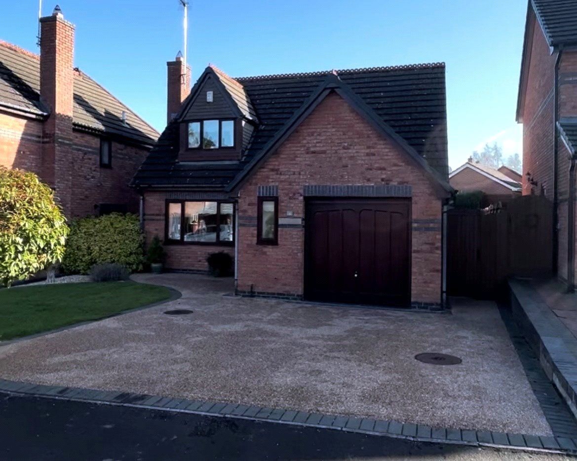 3 bed detached house for sale in Ffordd Glyn, Mold, Flintshire CH7 Zoopla